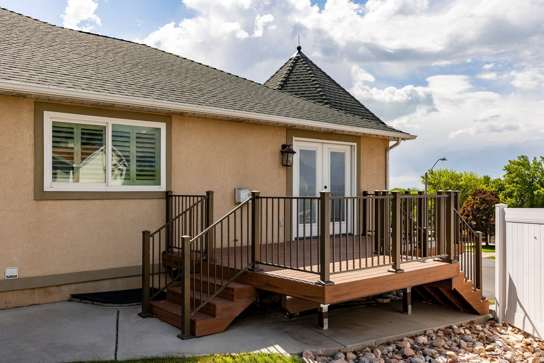 HIGHLAND ESTATES - Residential