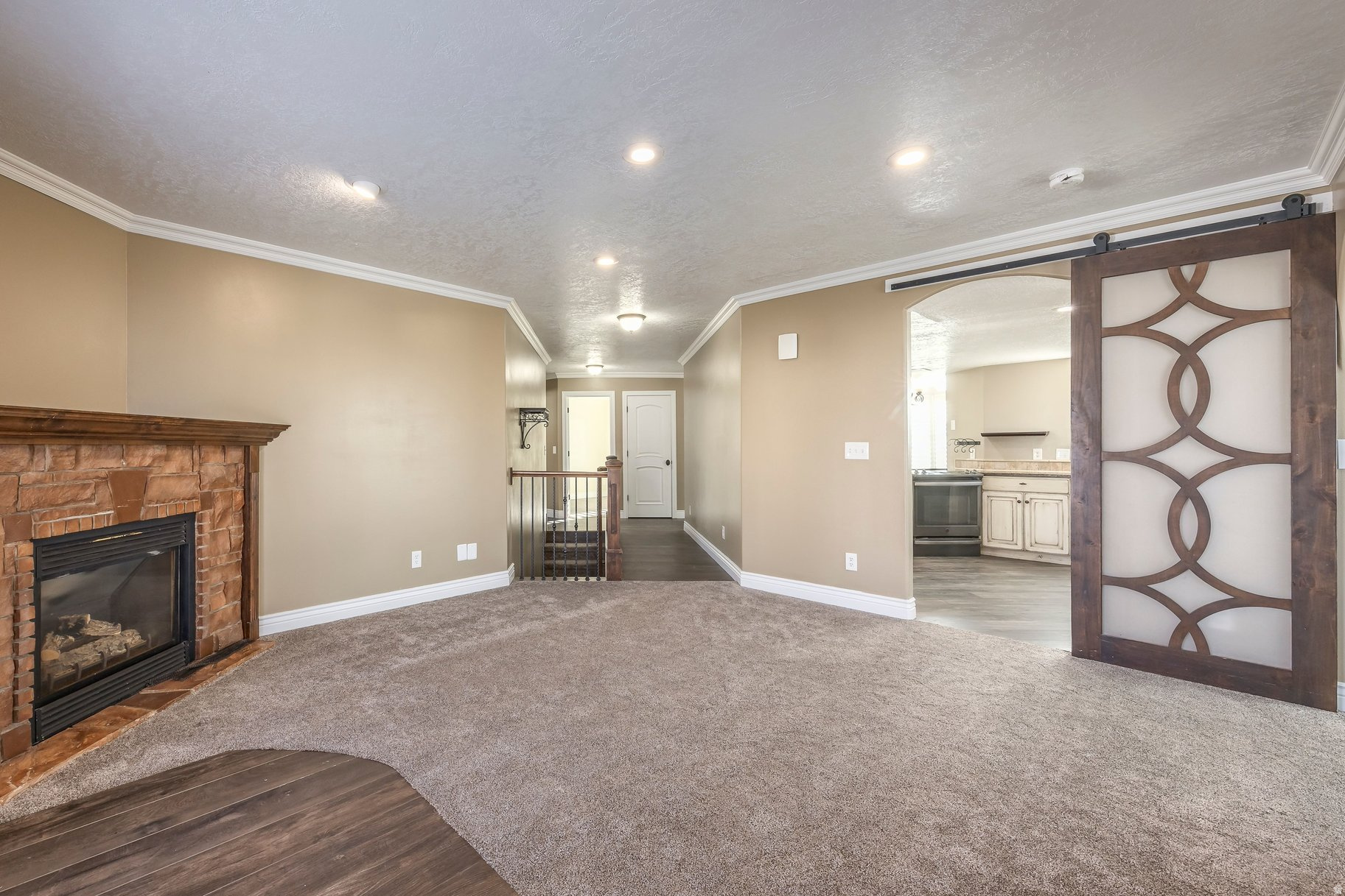 HIGHLAND ESTATES - Residential