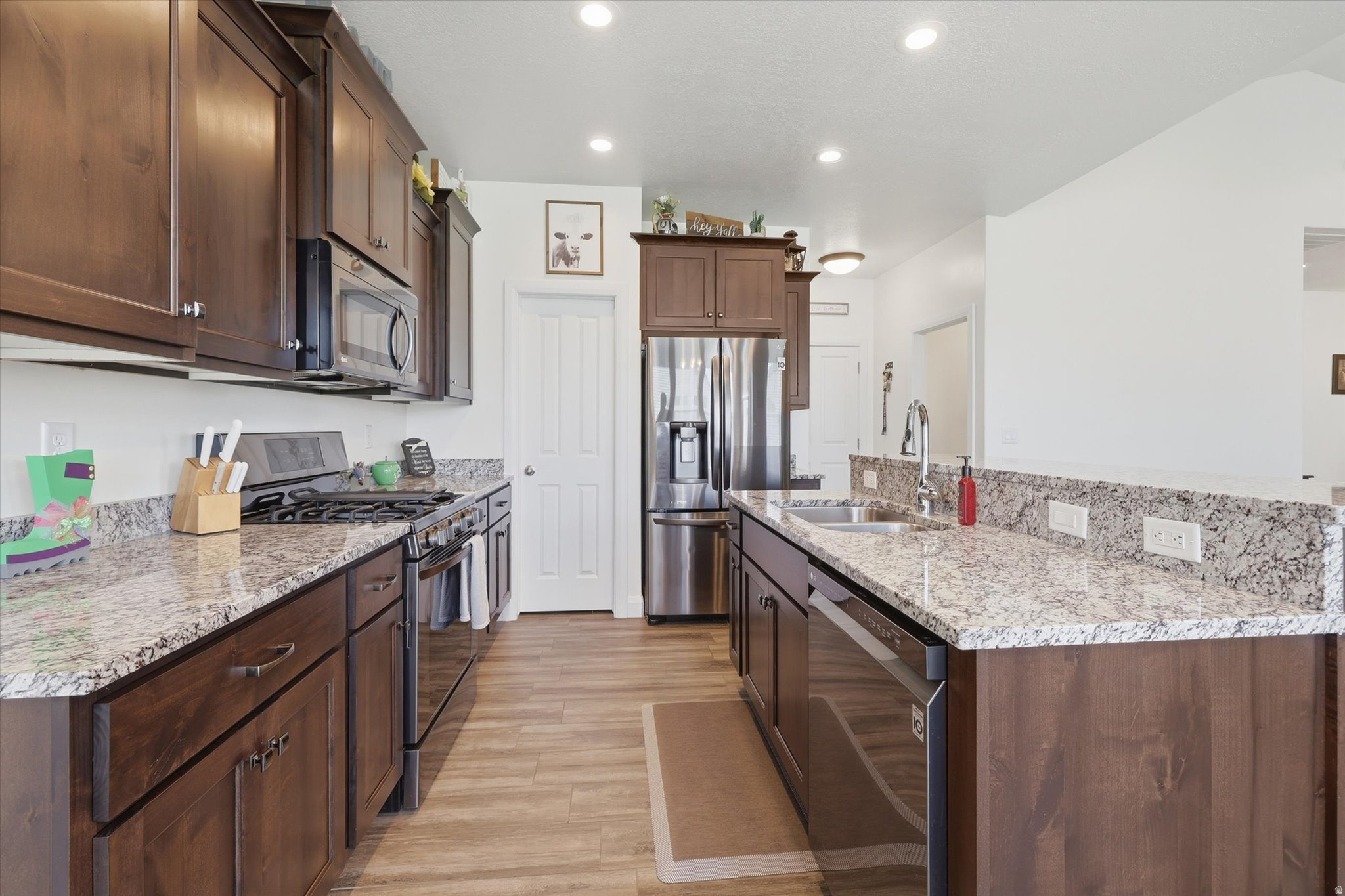 PHEASANT HOLLOW - Residential
