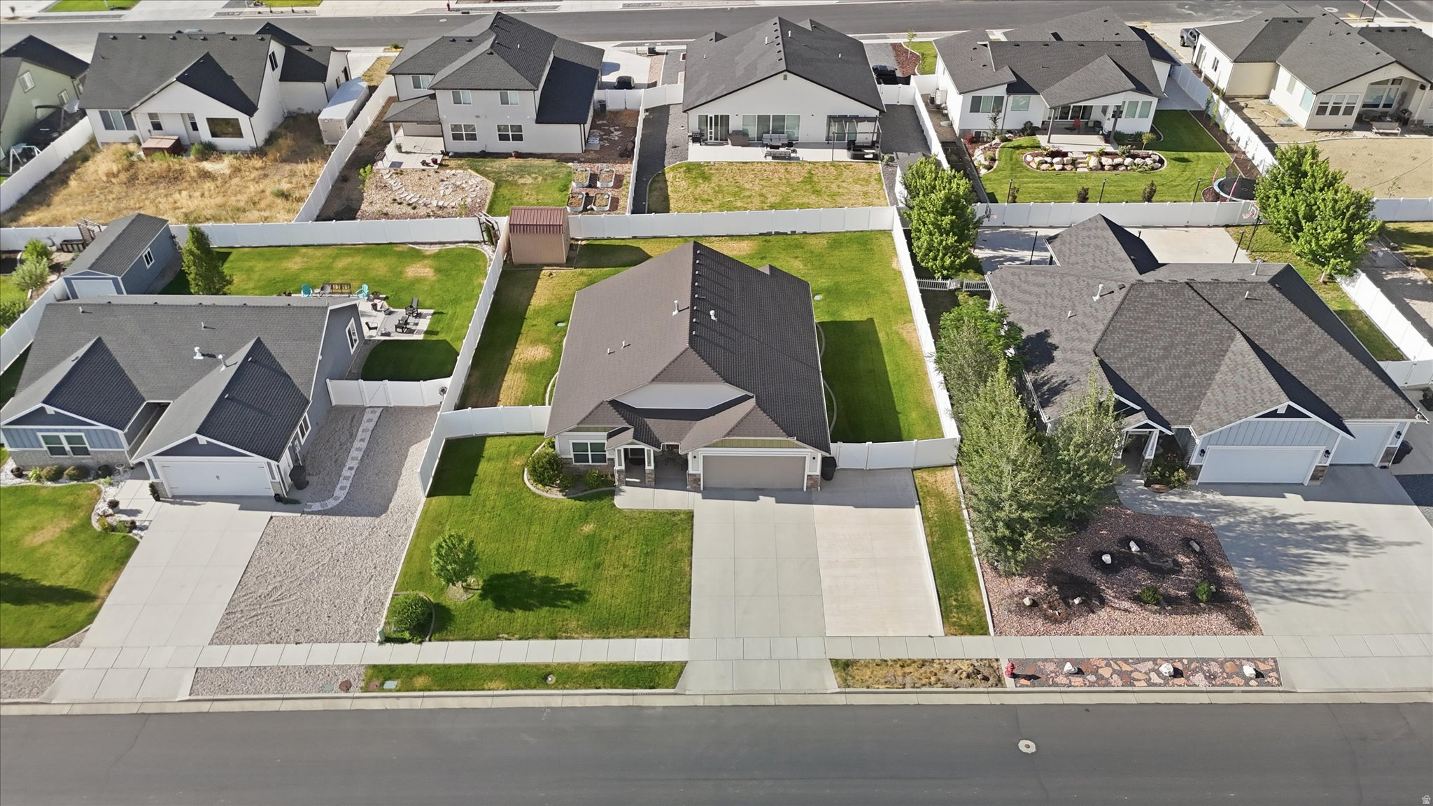 PHEASANT HOLLOW - Residential