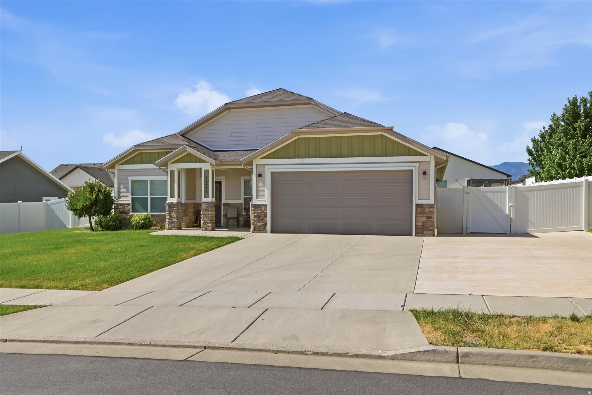 PHEASANT HOLLOW - Residential