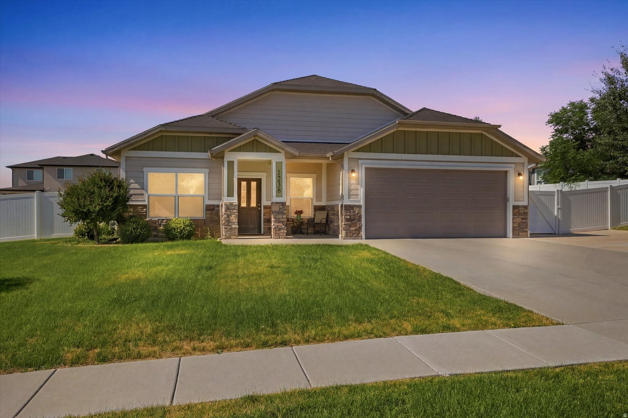 Welcome home to this beautiful, like-new 2-bedroom, 2-bath home in the heart of Perry! Thoughtfully designed with an inviting open floor plan, this home offers comfortable single-level living with wide doorways, hallways, and plenty of natural light. The spacious kitchen flows seamlessly into the living and dining areas, making it perfect for both everyday living and entertaining. The primary suite features a private bath and generous closet space, while the attached 2-car garage provides ample room for vehicles. There is also a nice 10x12 shed in the backyard for more storage. While you are outside, you can enjoy breathtaking mountain views that create the perfect backdrop for relaxing mornings and peaceful evenings. Conveniently located near parks, schools, and easy freeway access, this move-in-ready home combines comfort, style, and an unbeatable location, AND there is no HOA! Don't miss your chance to make it yours!