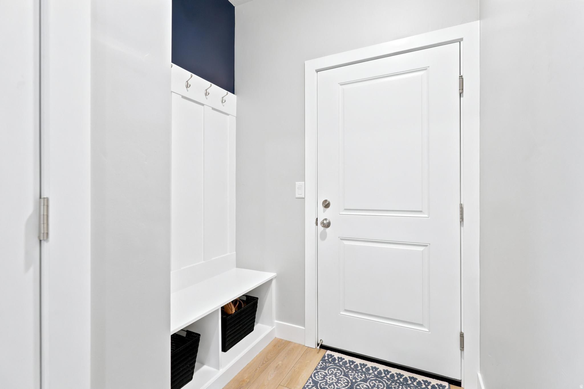 AUBURN HILLS - Residential
