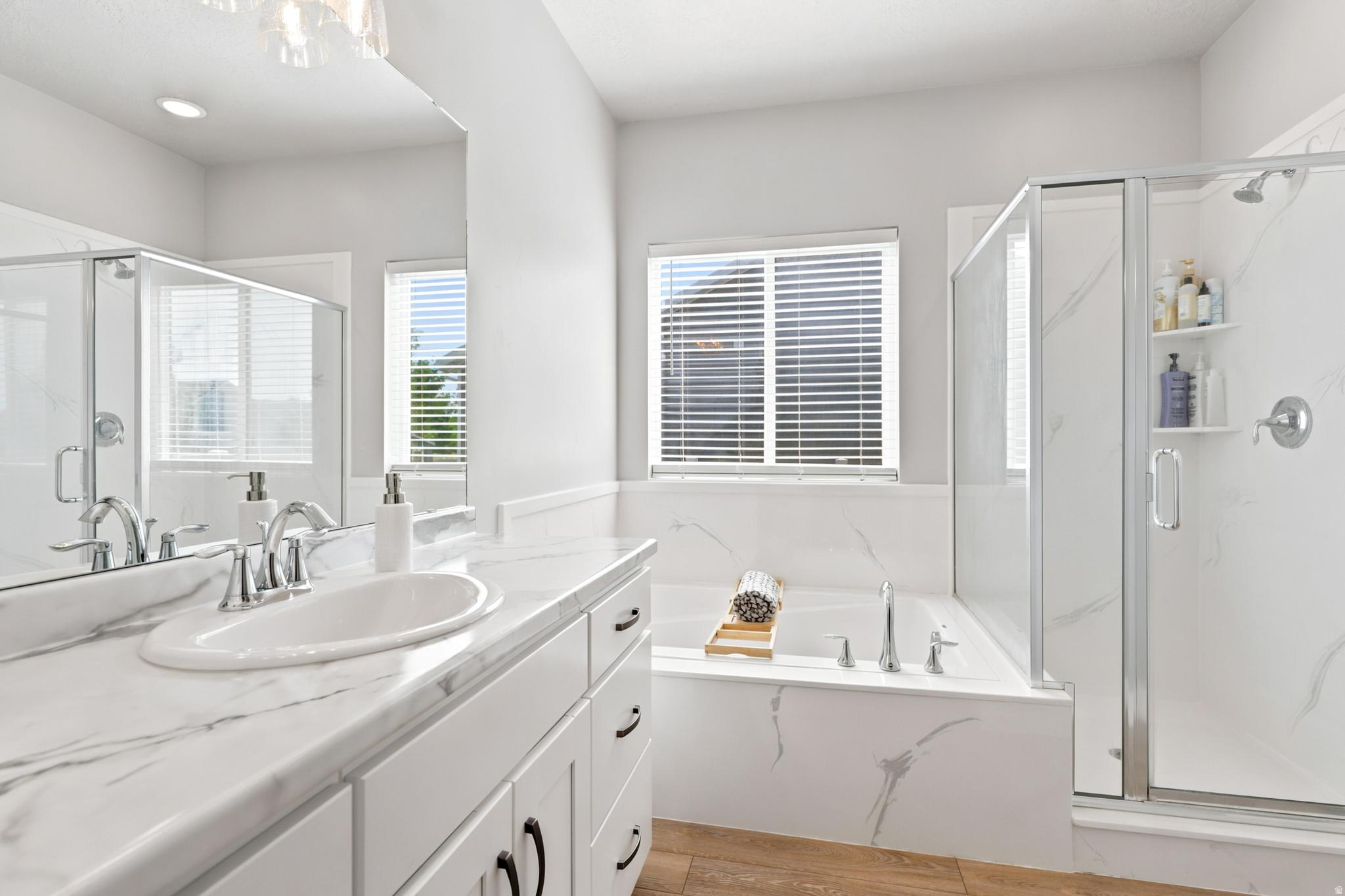 AUBURN HILLS - Residential