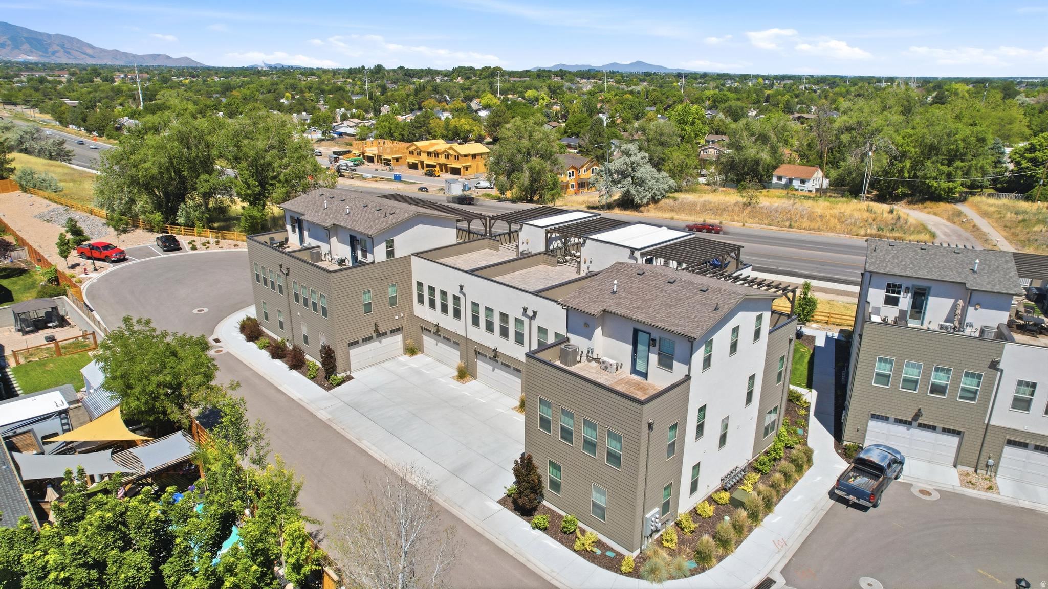 MURRAY HEIGHTS 1023 - Residential