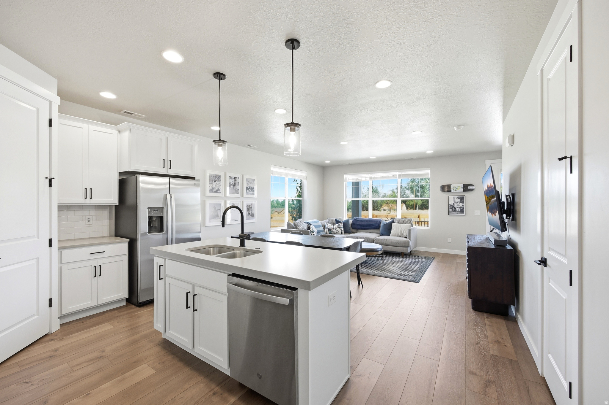 MURRAY HEIGHTS 1023 - Residential