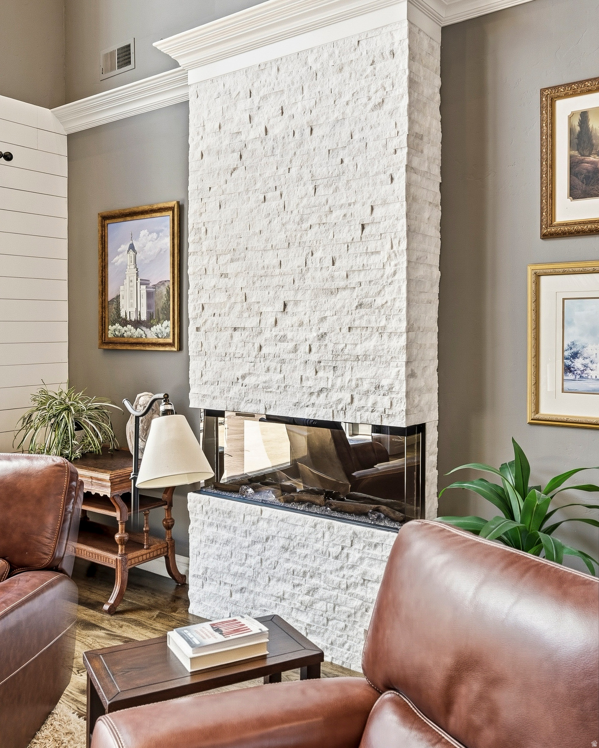 ASHDOWN FOREST - Residential