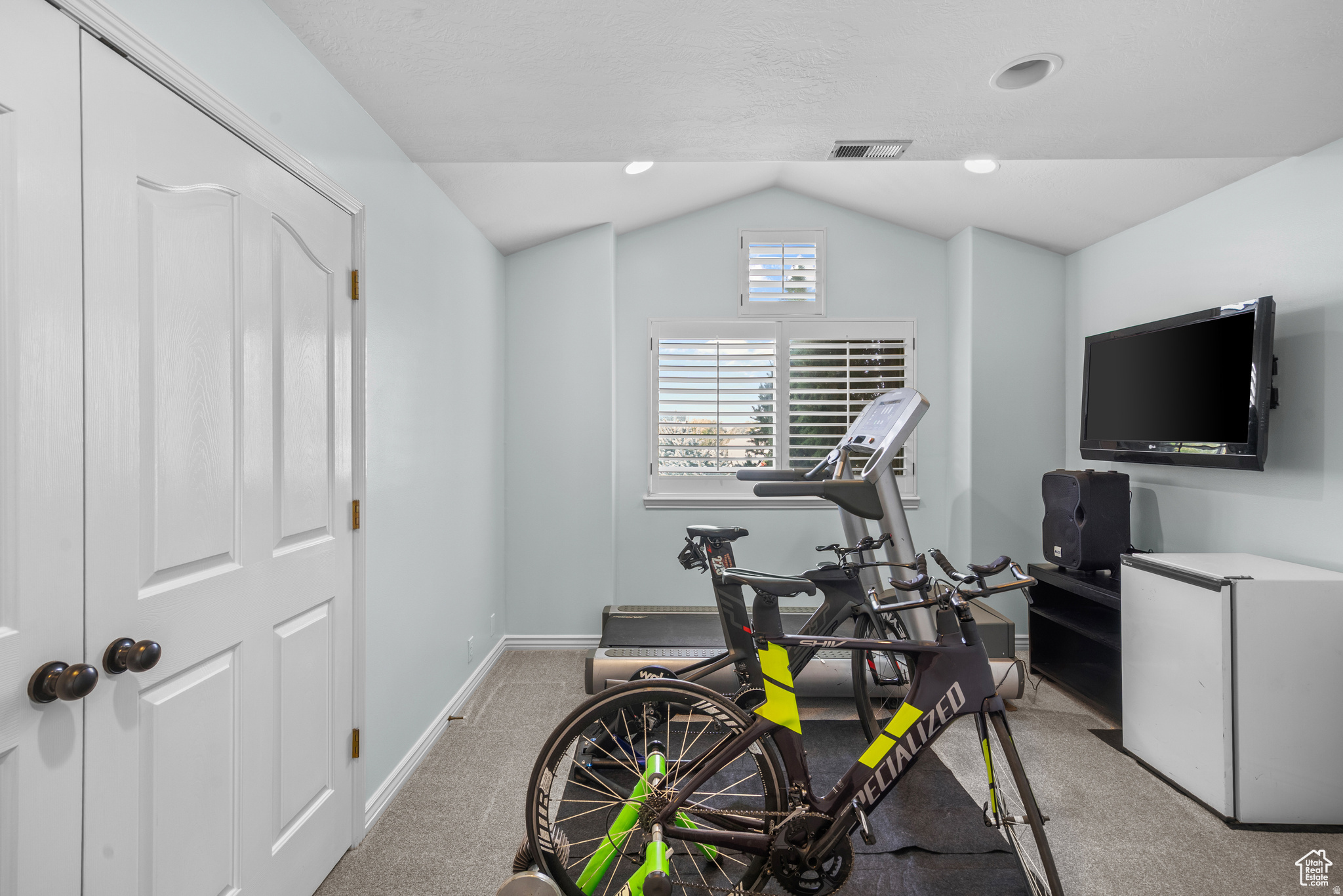 LINKS AT RIVERBEND - Residential