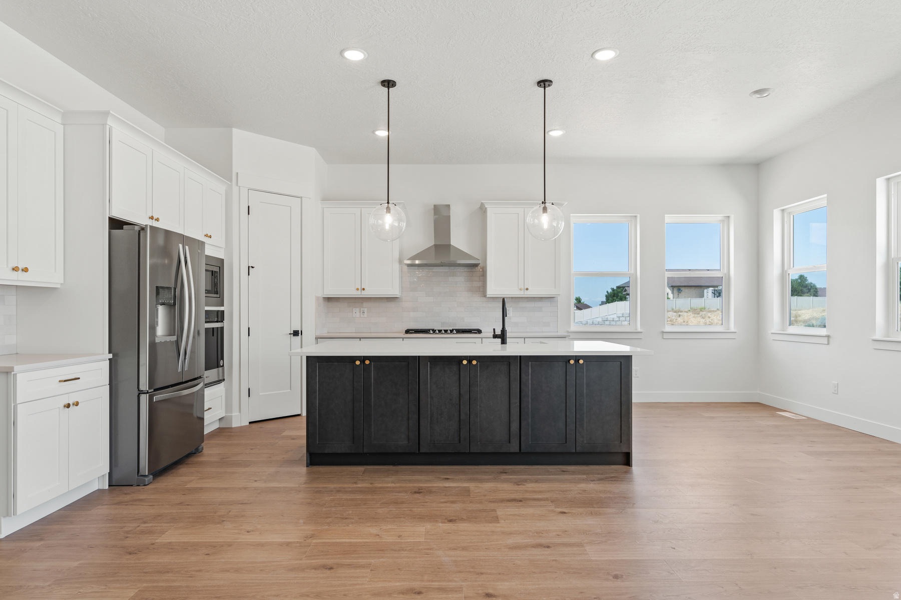 VISTAS AT SUMMIT RDG - Residential