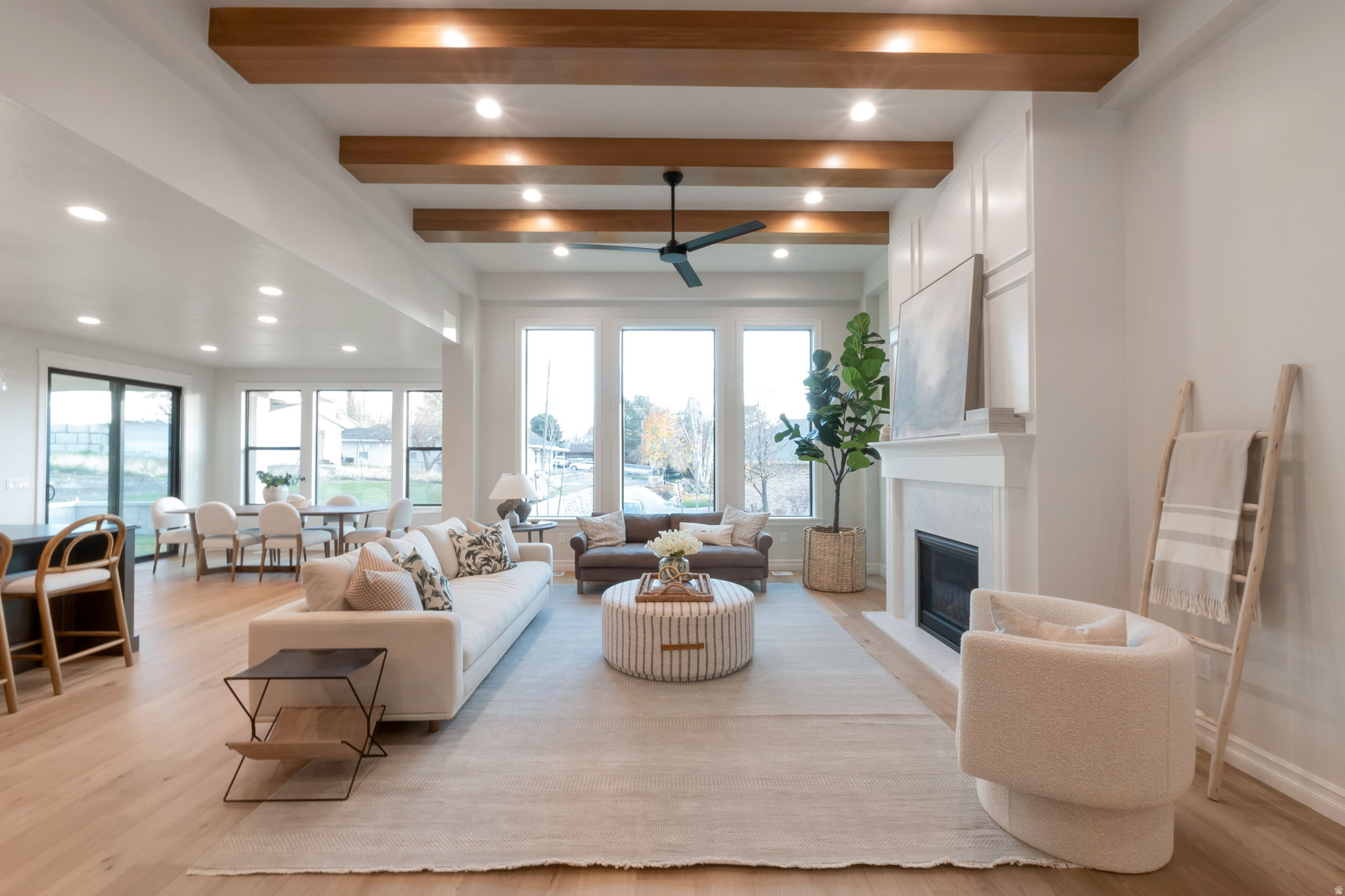 BLOSSOM HILL - Residential