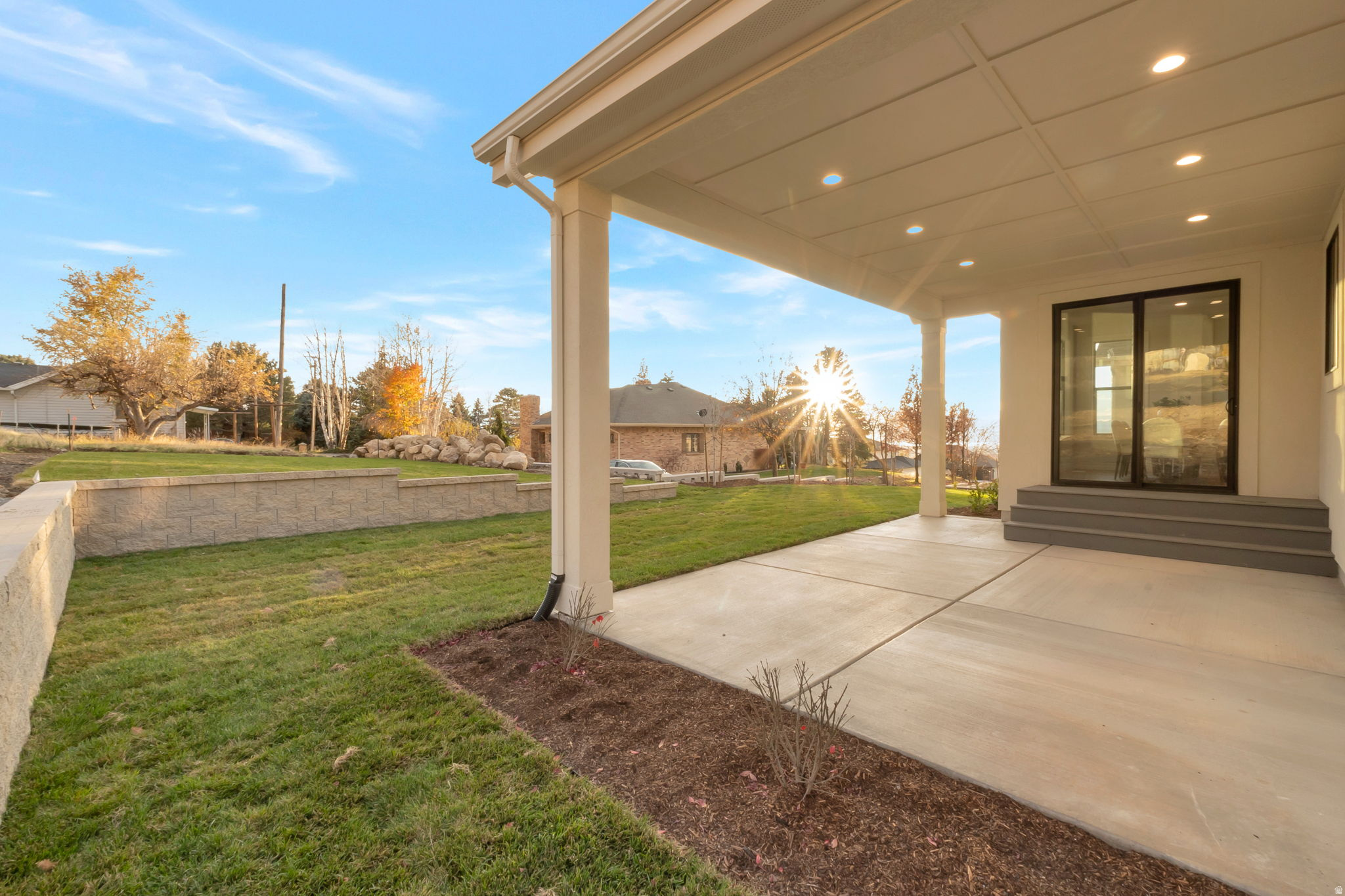 BLOSSOM HILL - Residential