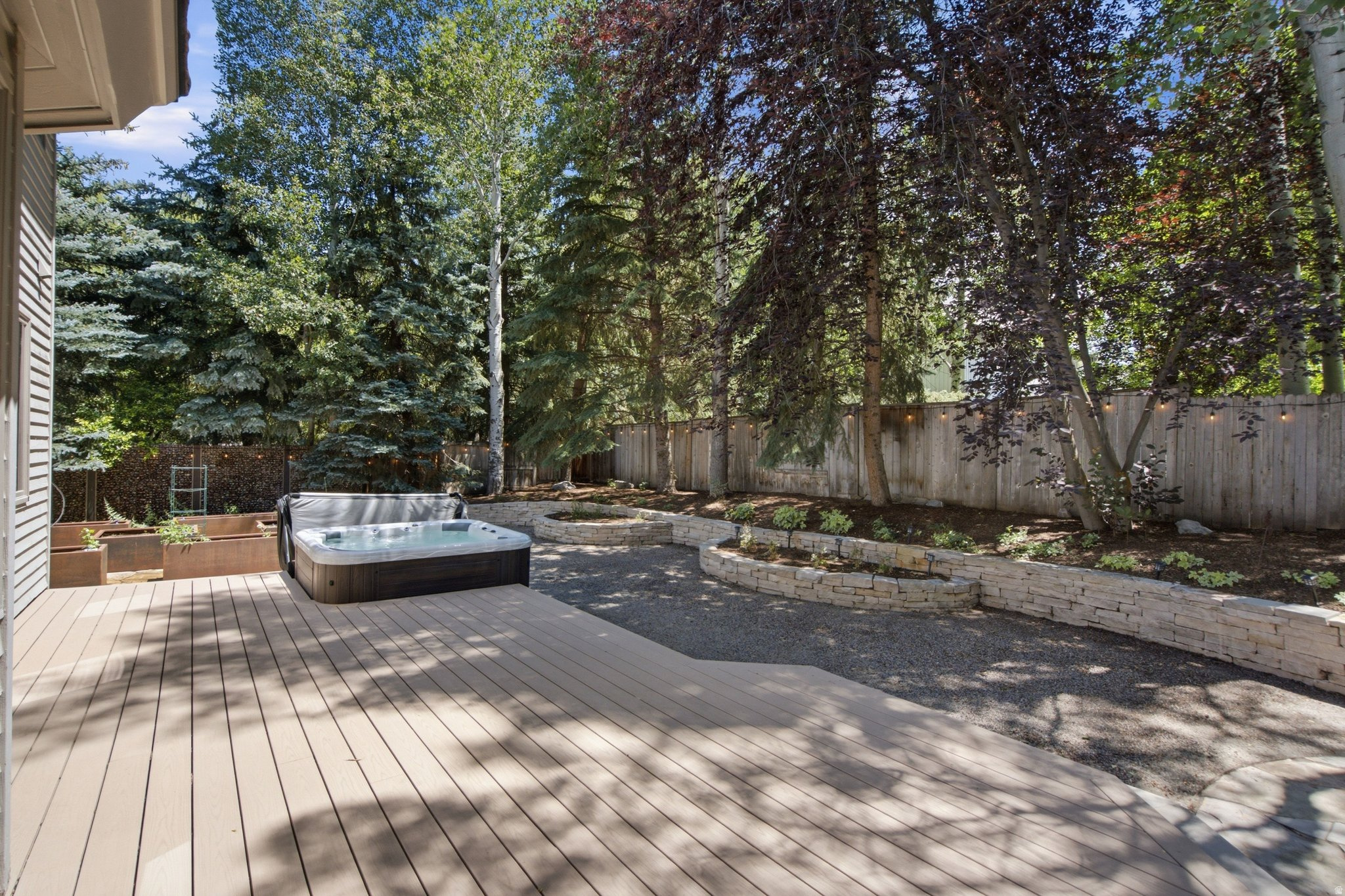 SILVER SPRINGS - Residential