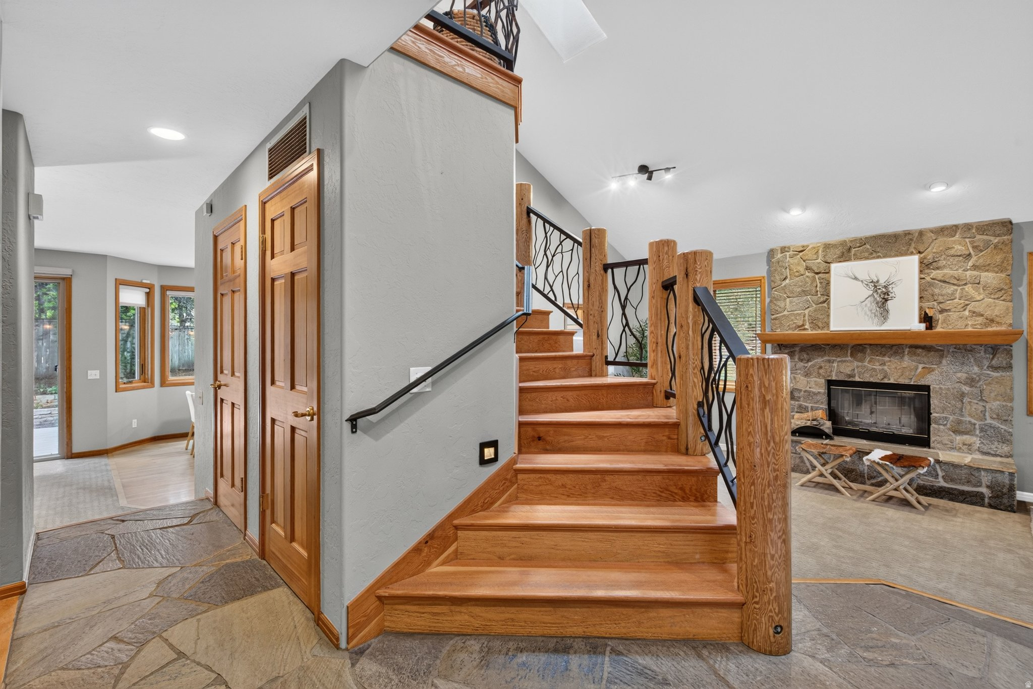 SILVER SPRINGS - Residential