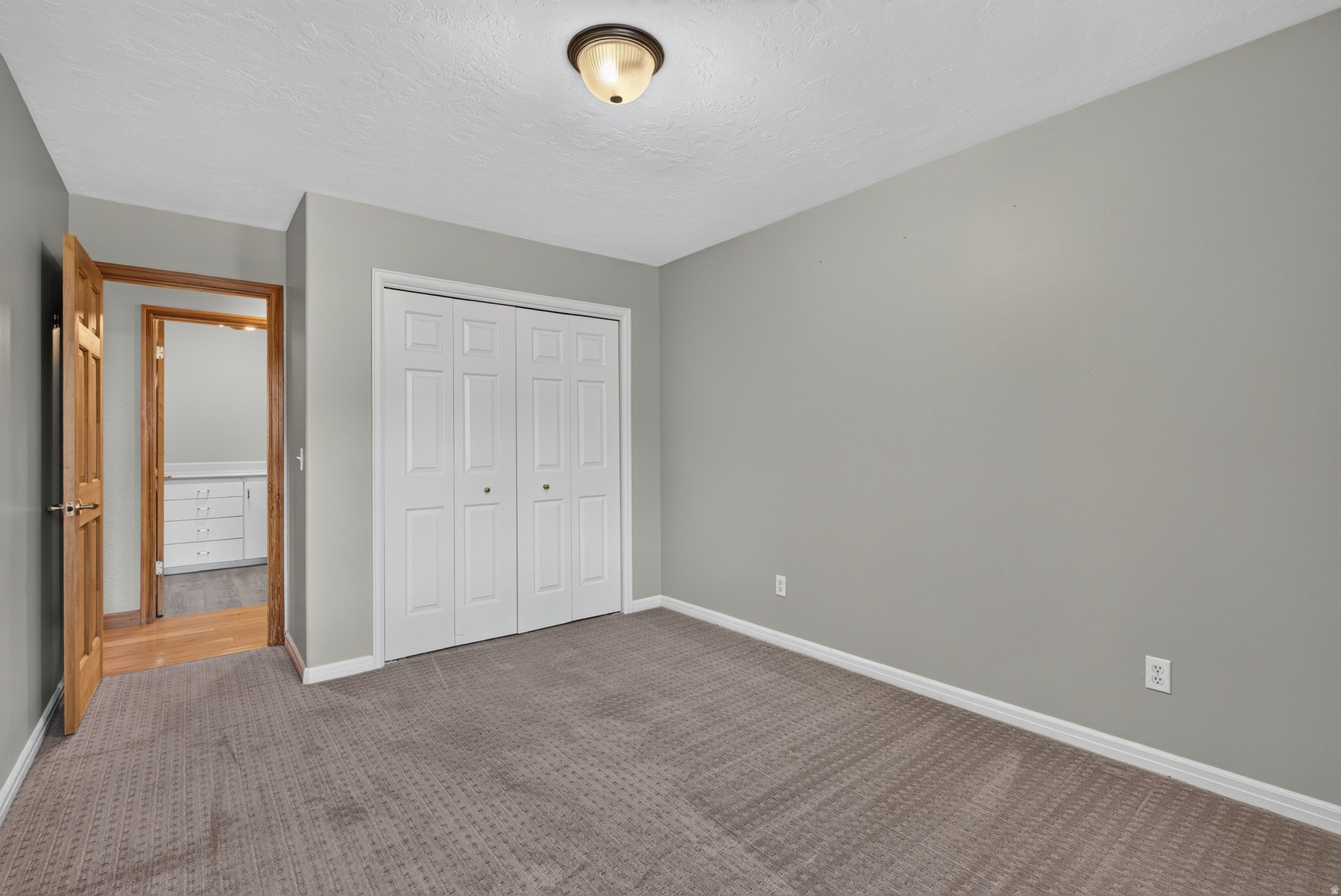 SILVER SPRINGS - Residential