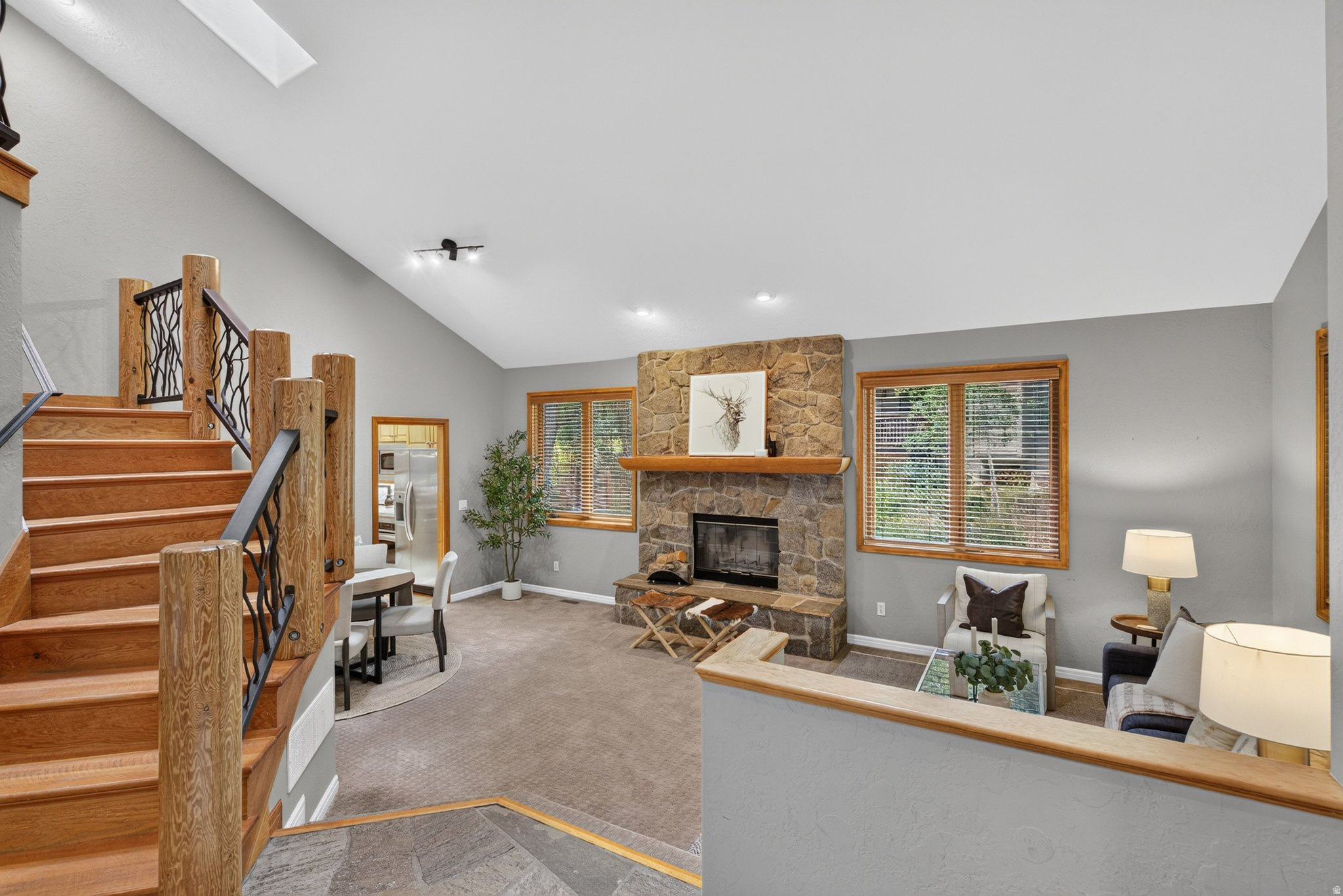 SILVER SPRINGS - Residential