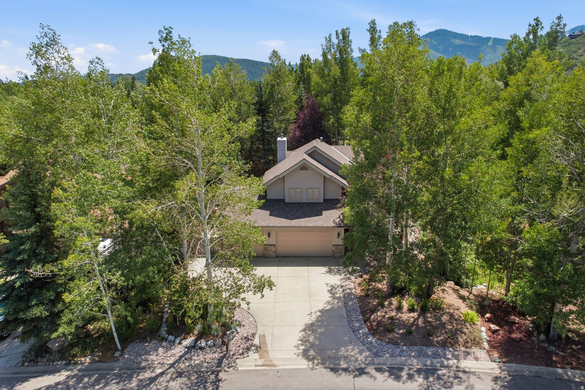 SILVER SPRINGS - Residential