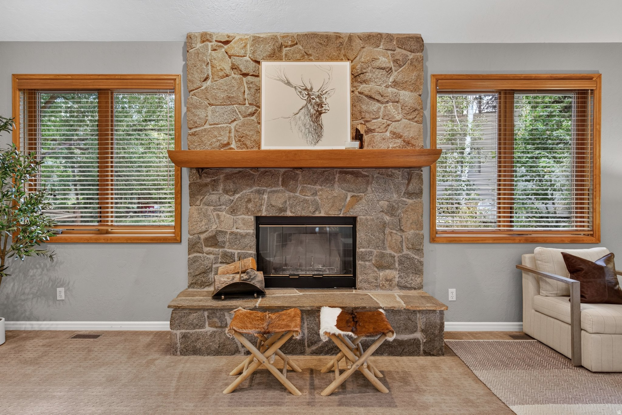 SILVER SPRINGS - Residential