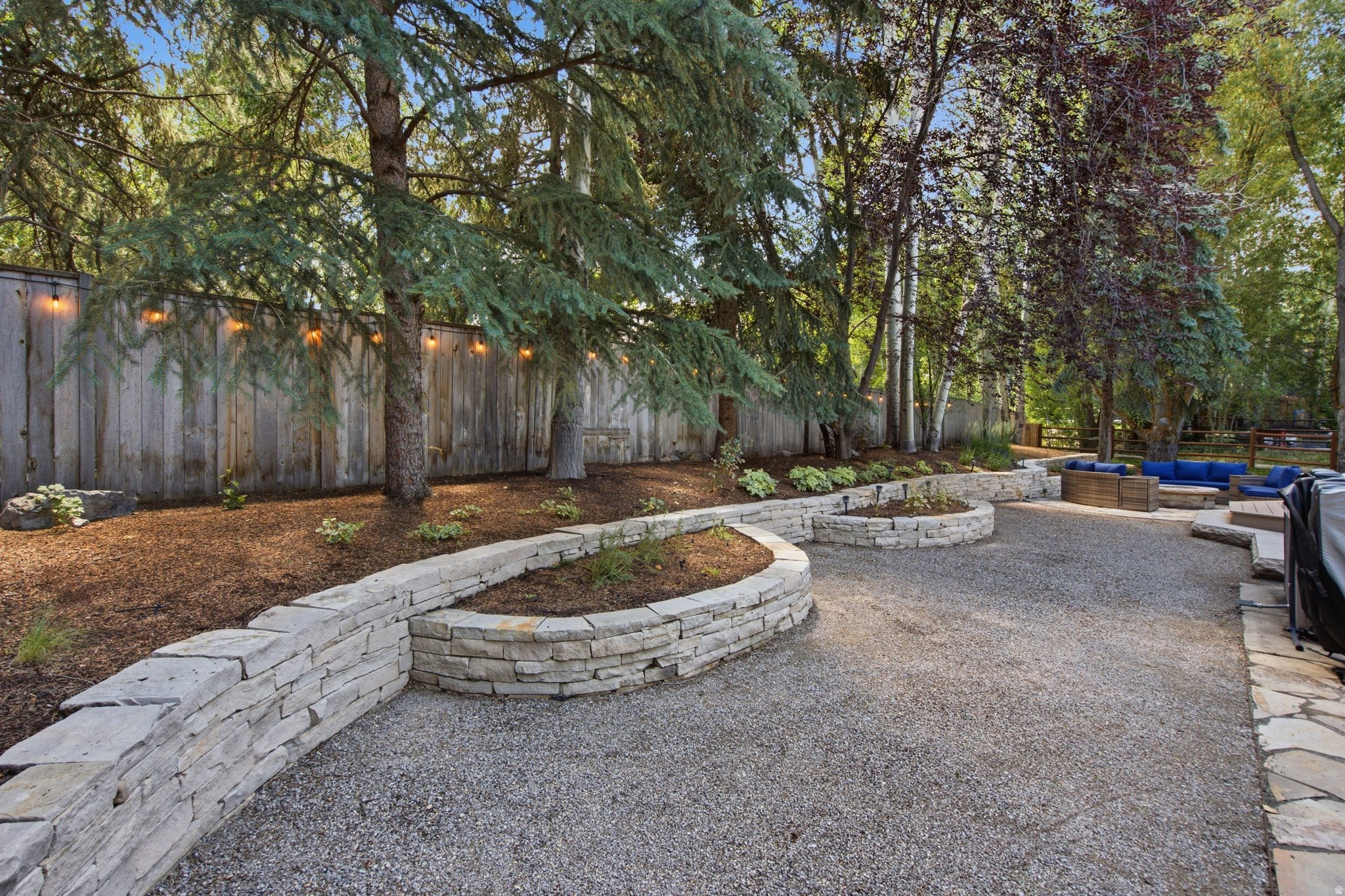 SILVER SPRINGS - Residential