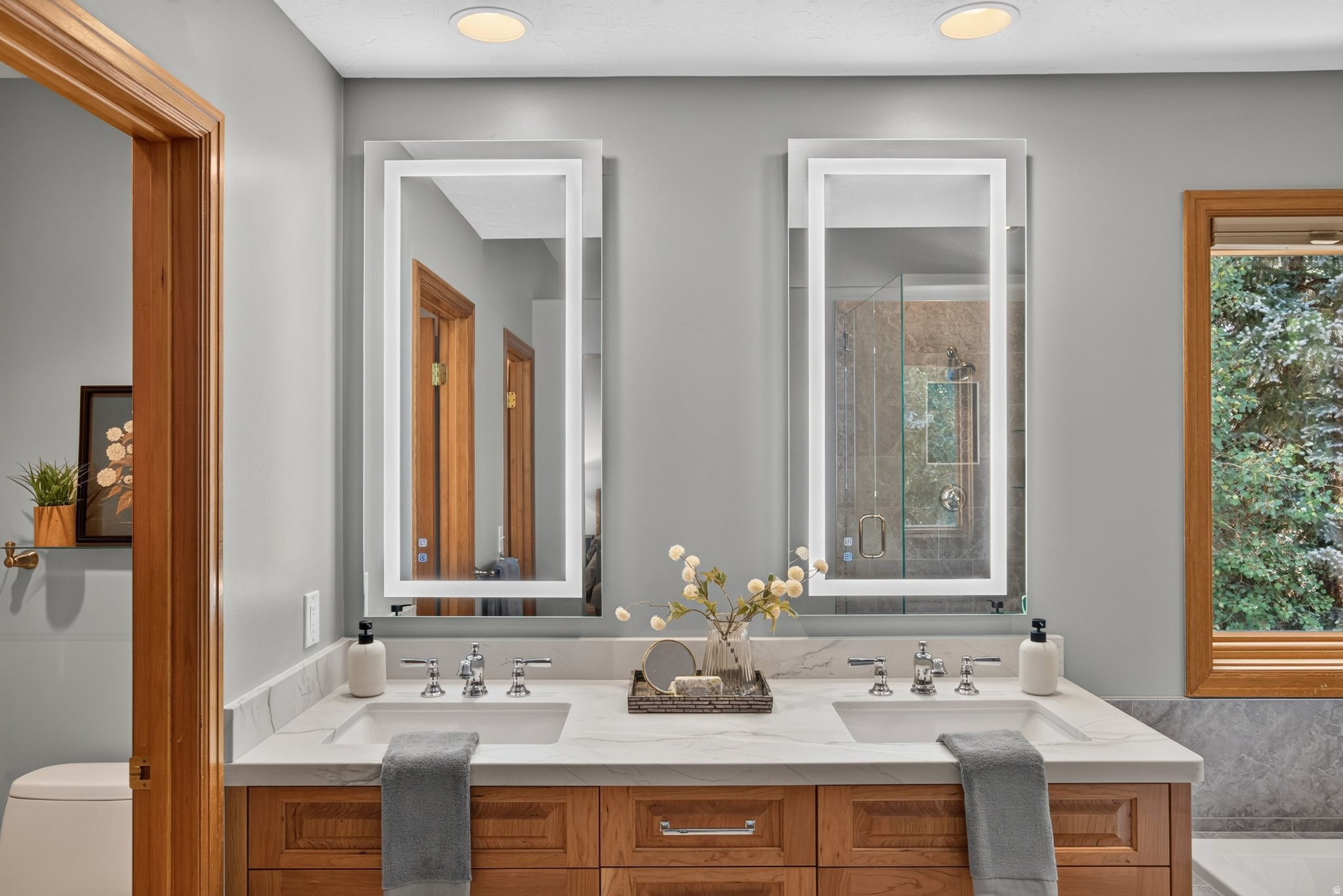 SILVER SPRINGS - Residential