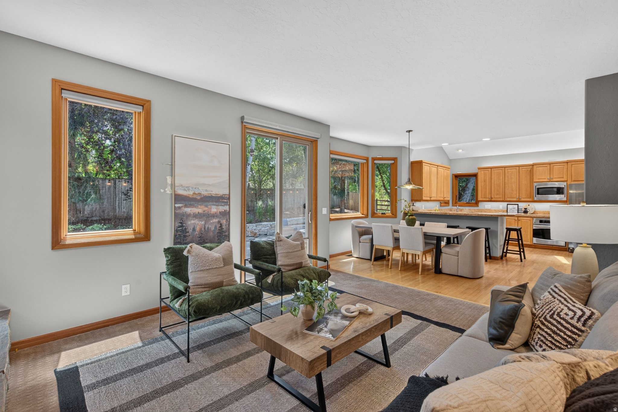 SILVER SPRINGS - Residential