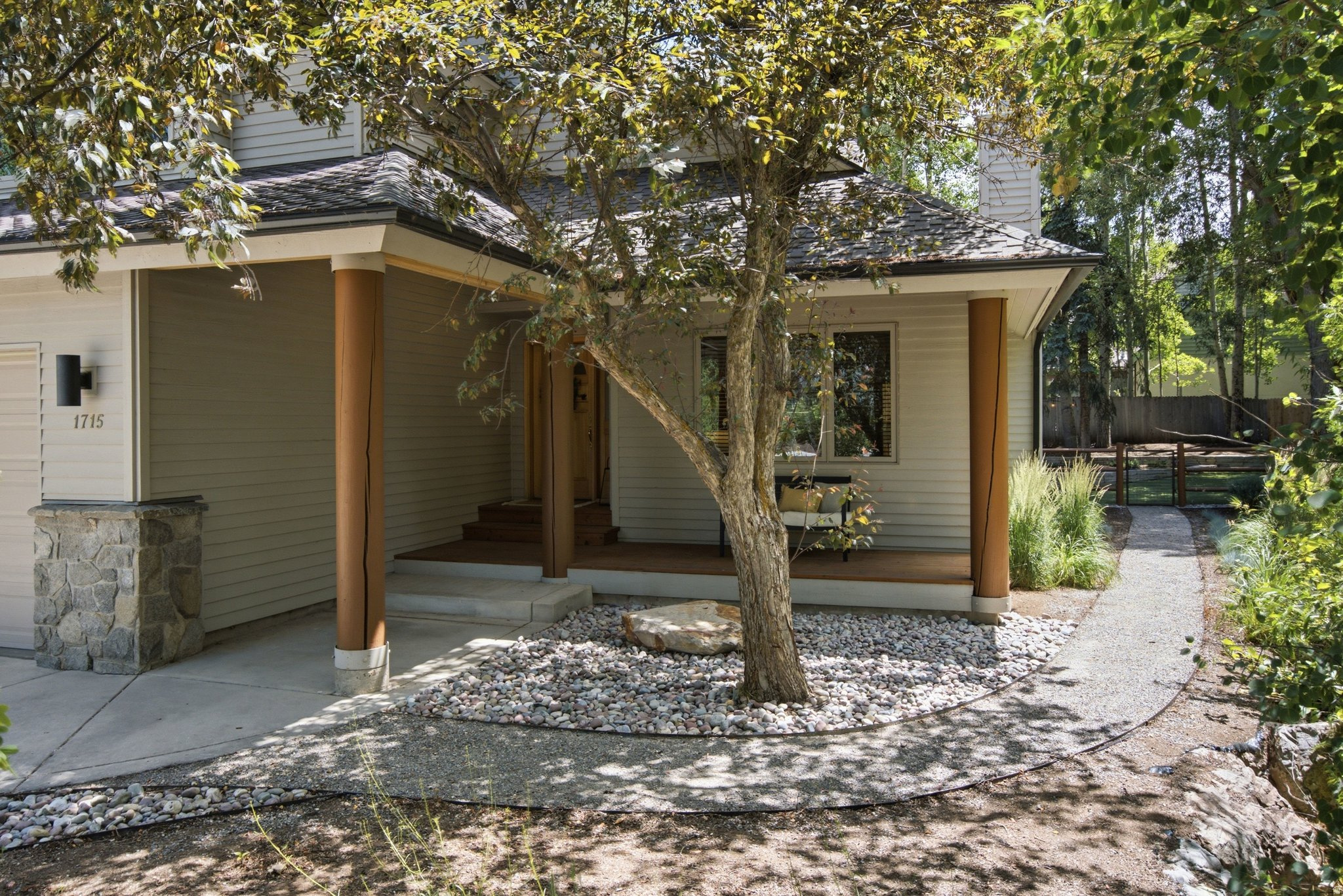 SILVER SPRINGS - Residential