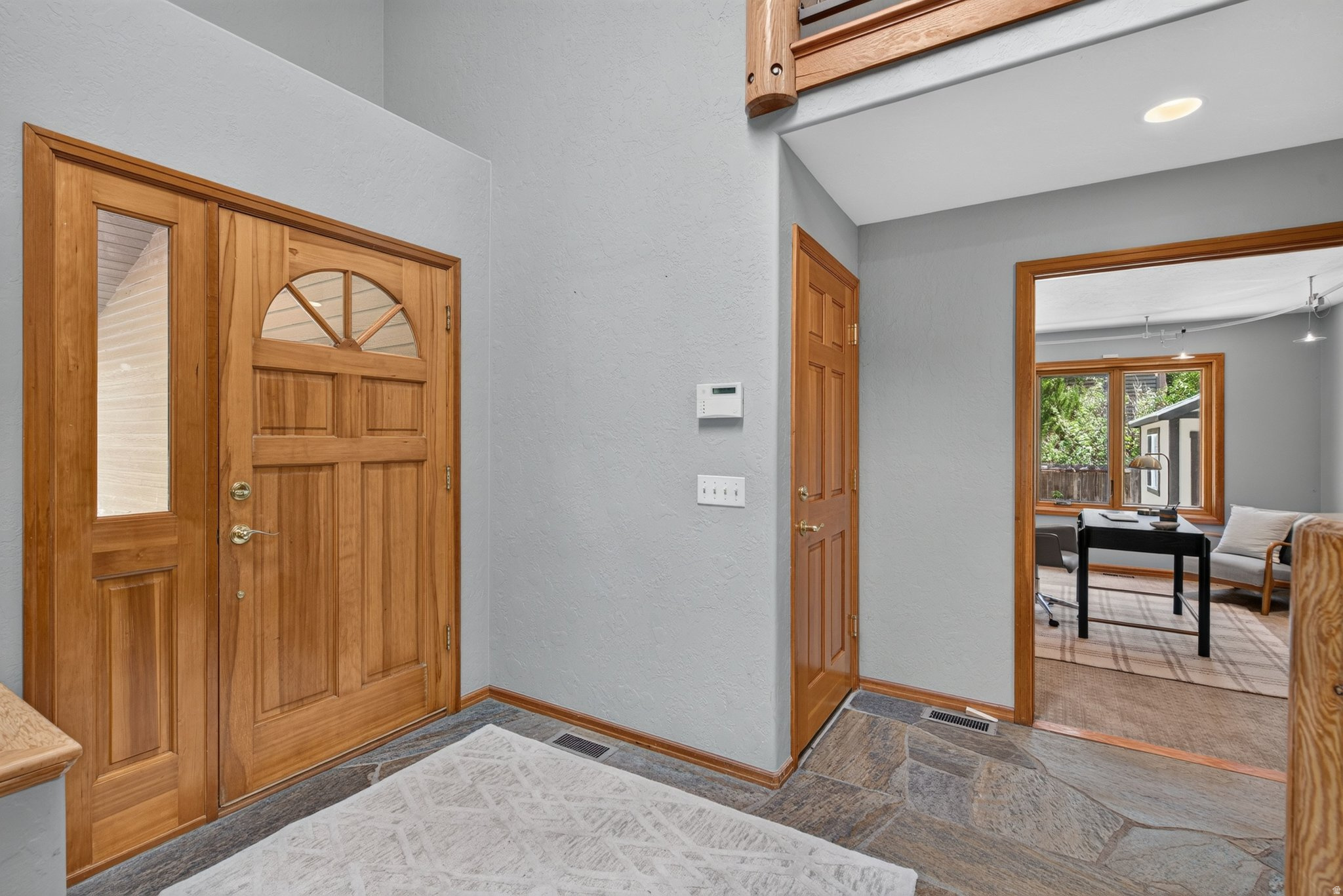SILVER SPRINGS - Residential