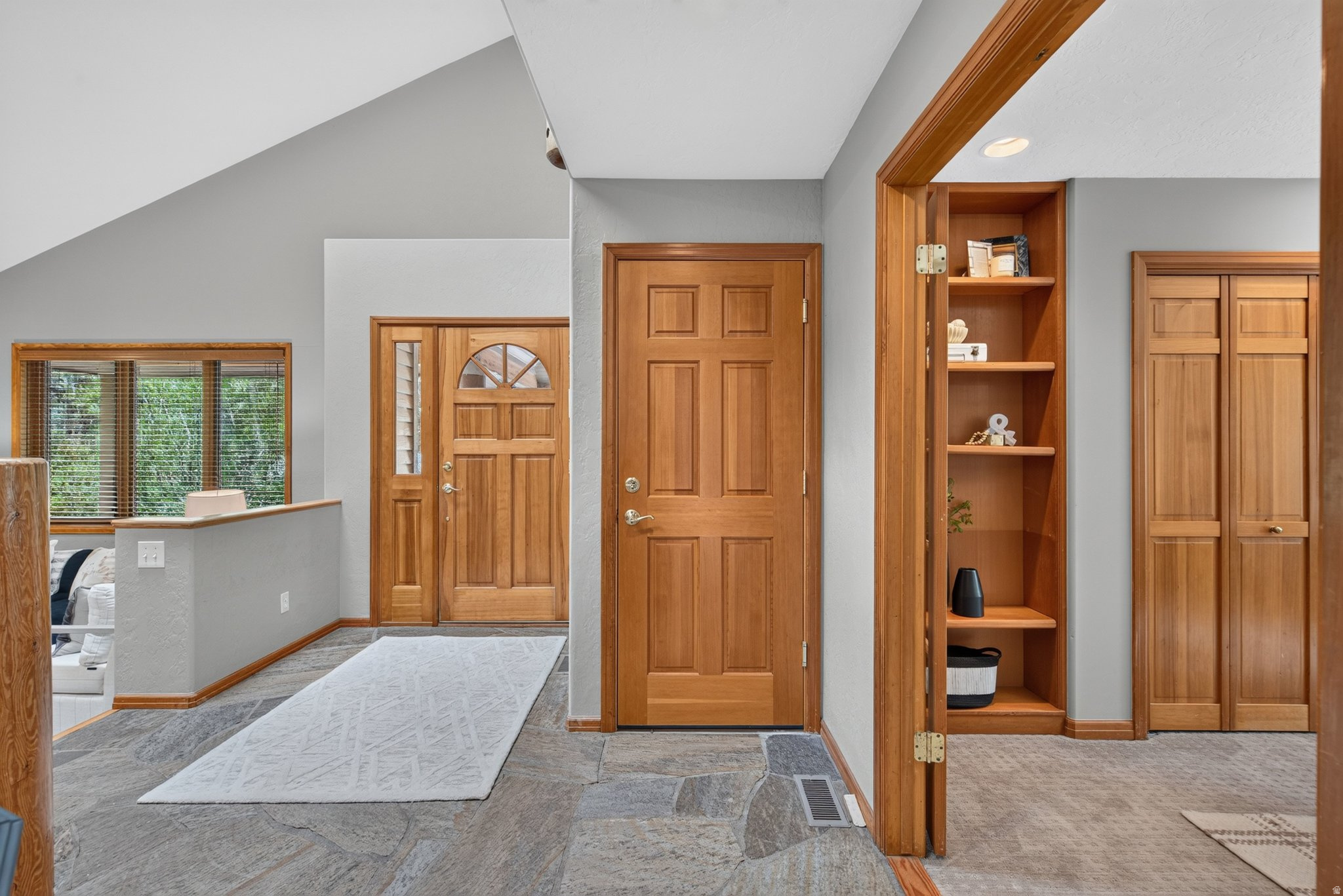 SILVER SPRINGS - Residential