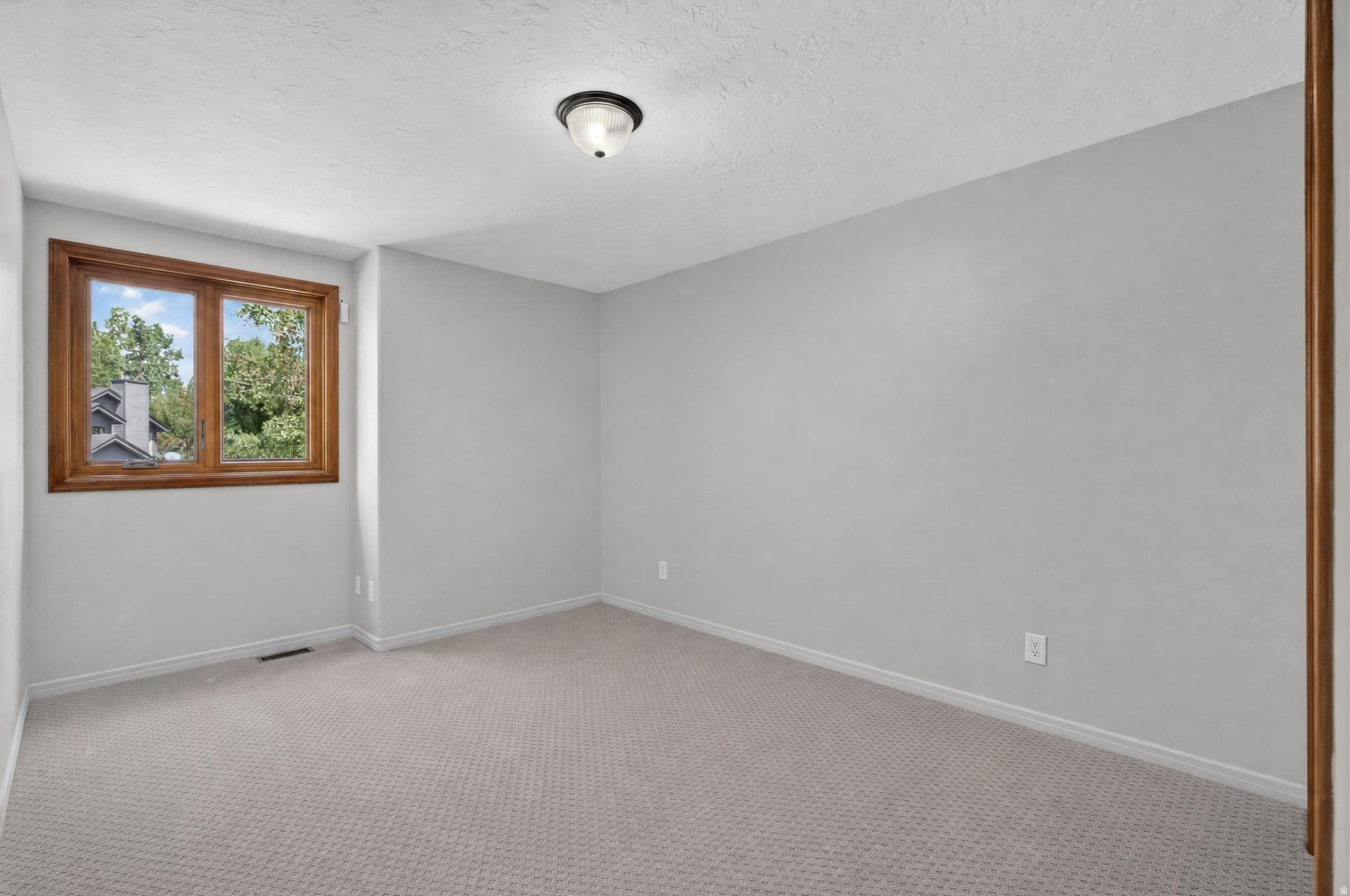 SILVER SPRINGS - Residential