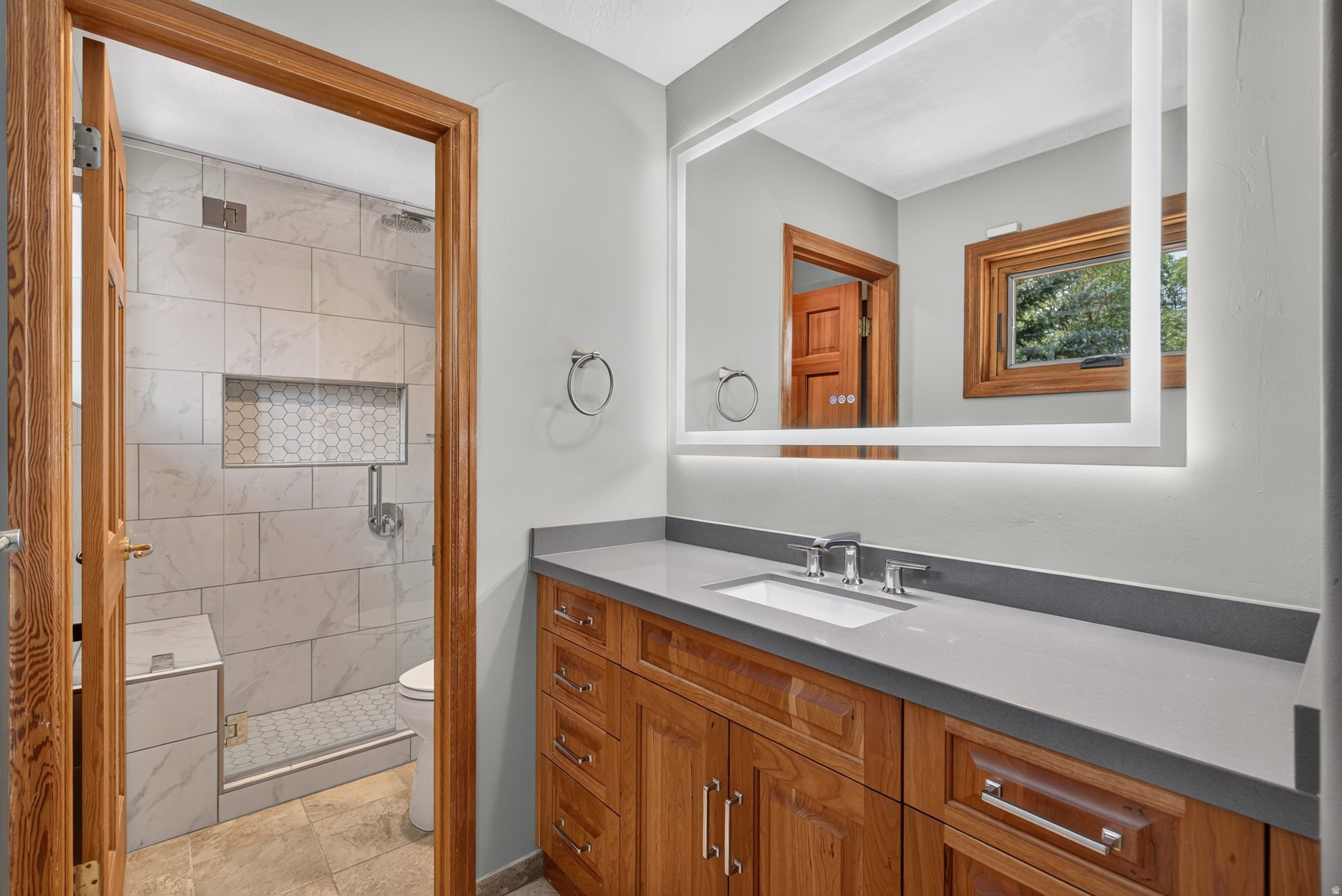 SILVER SPRINGS - Residential