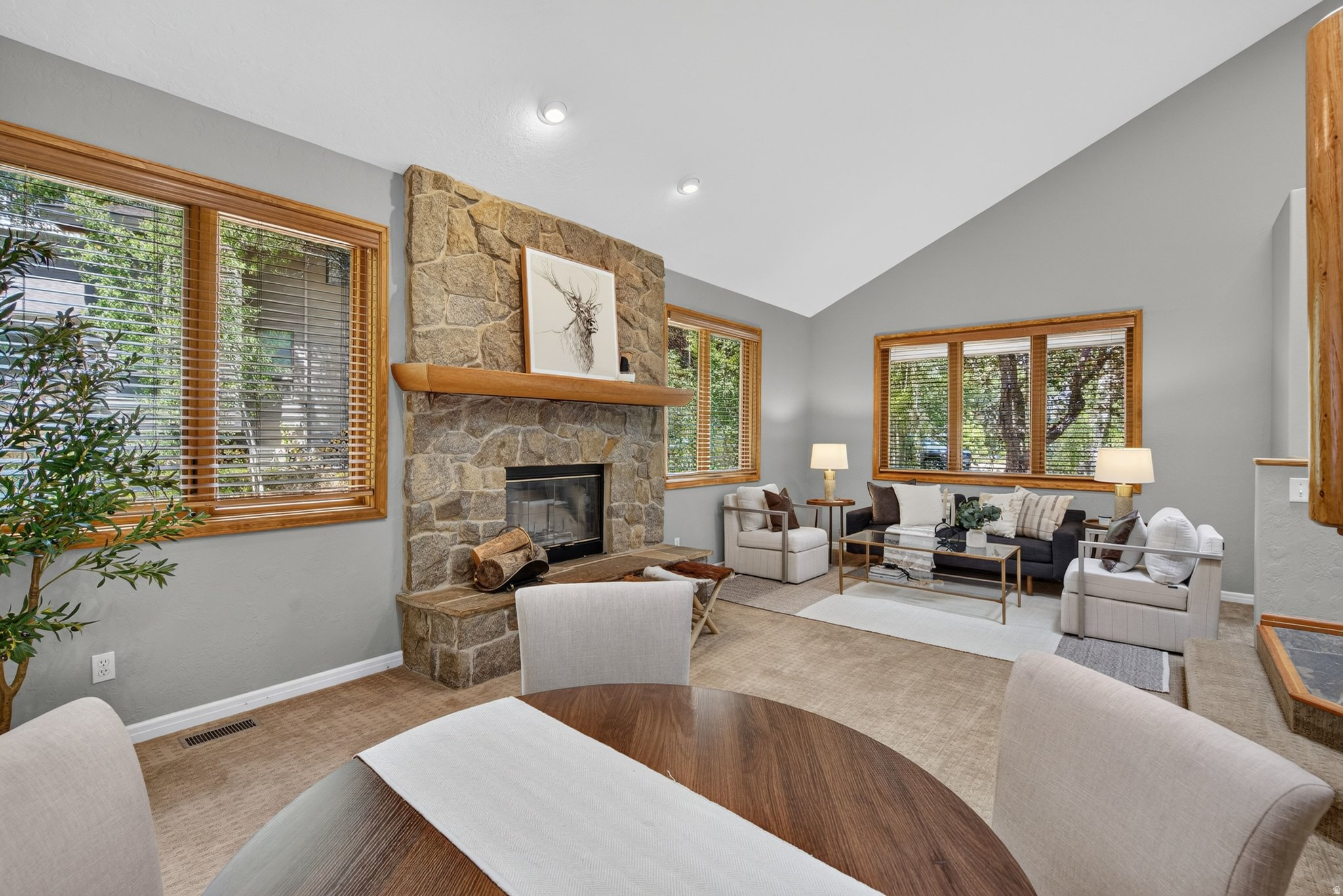 SILVER SPRINGS - Residential
