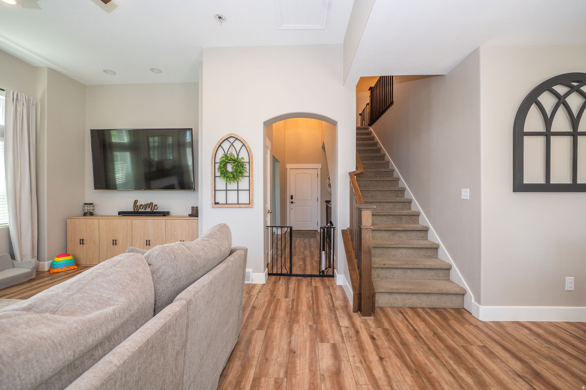 CRANEFIELD ESTS 56 - Residential
