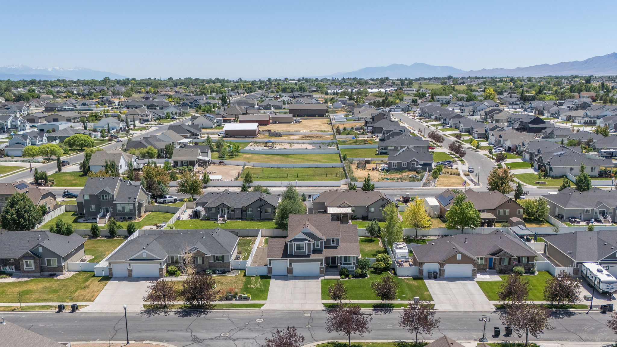 CRANEFIELD ESTS 56 - Residential