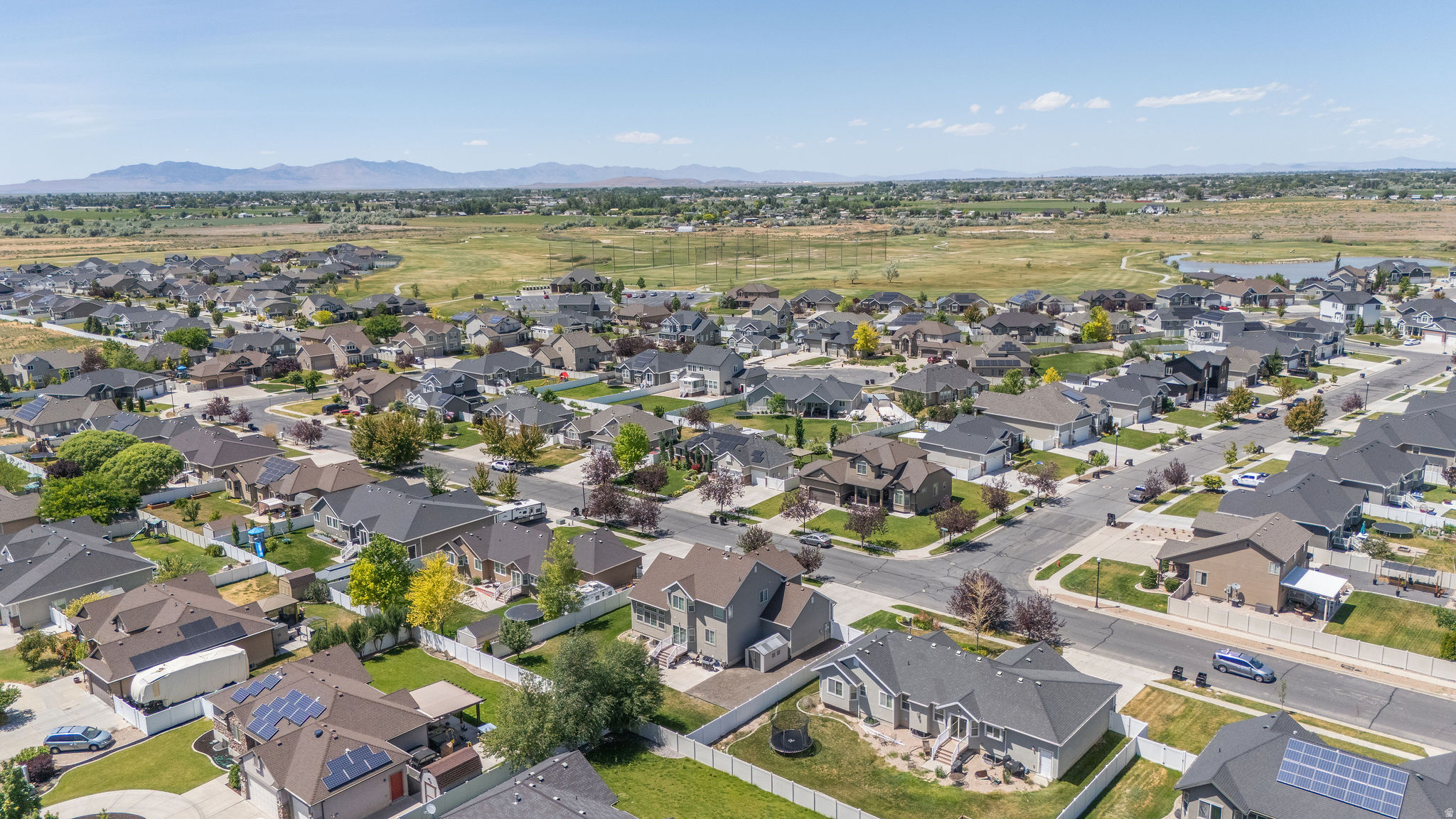 CRANEFIELD ESTS 56 - Residential