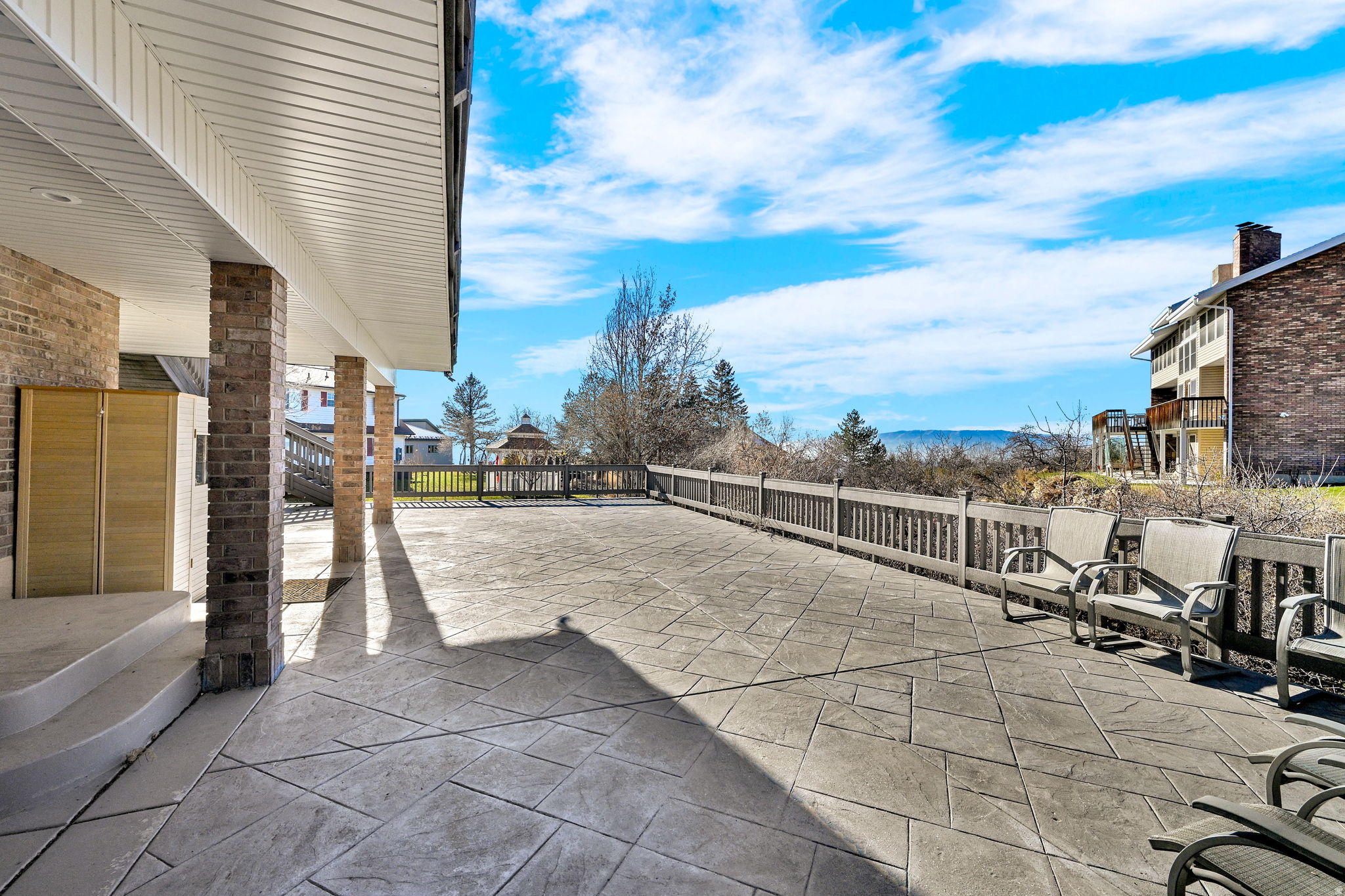 SHERWOOD HILLS - Residential