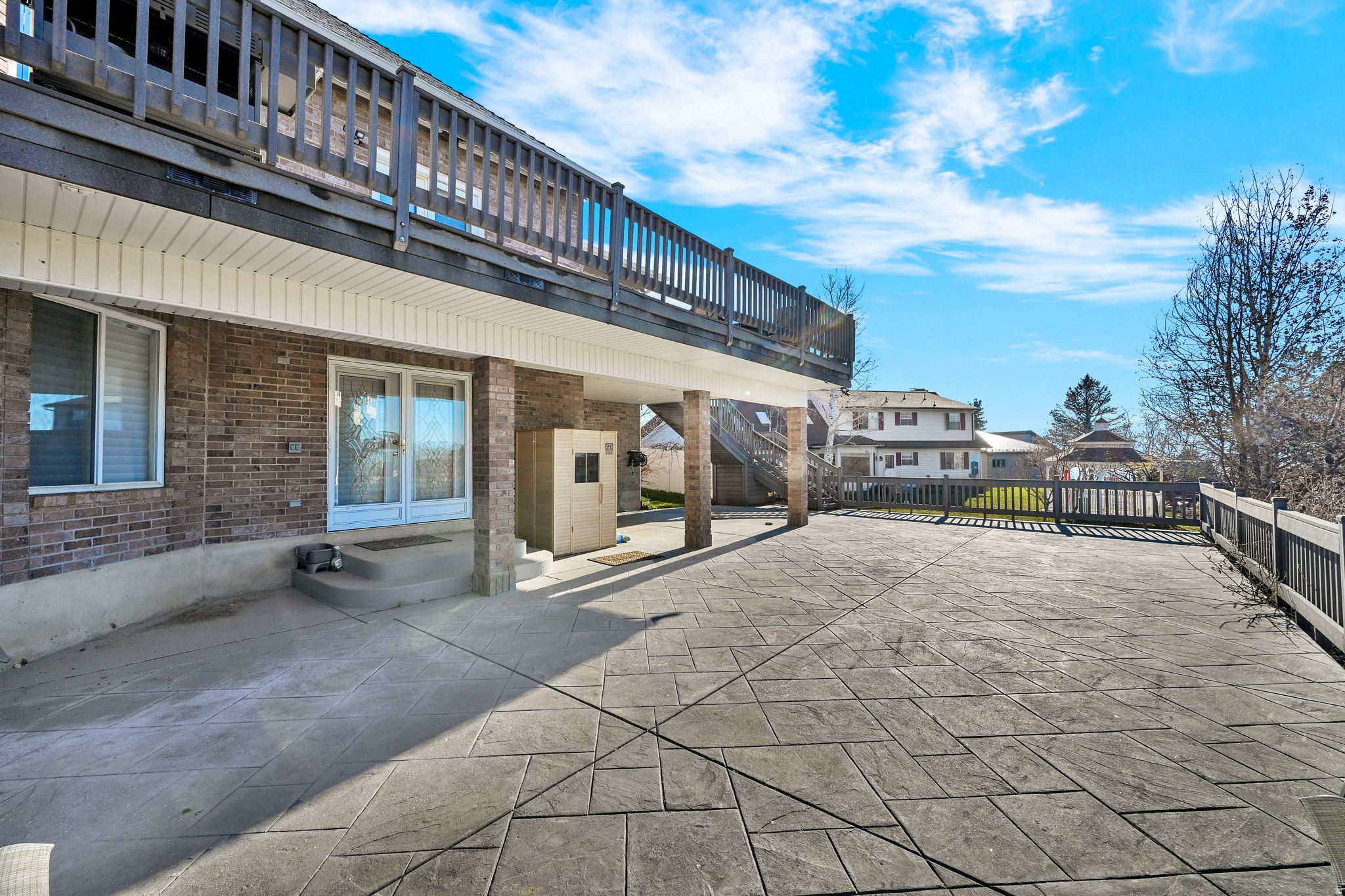 SHERWOOD HILLS - Residential