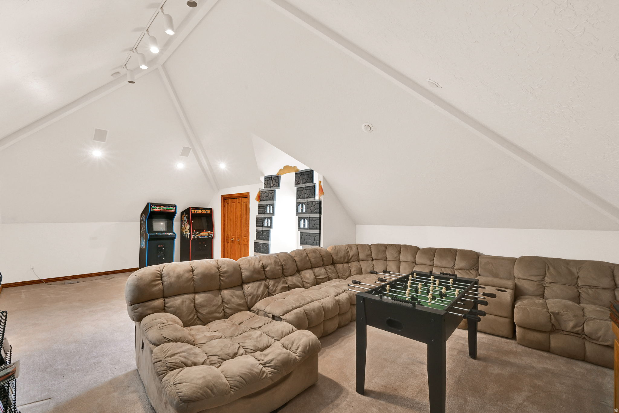 SHERWOOD HILLS - Residential