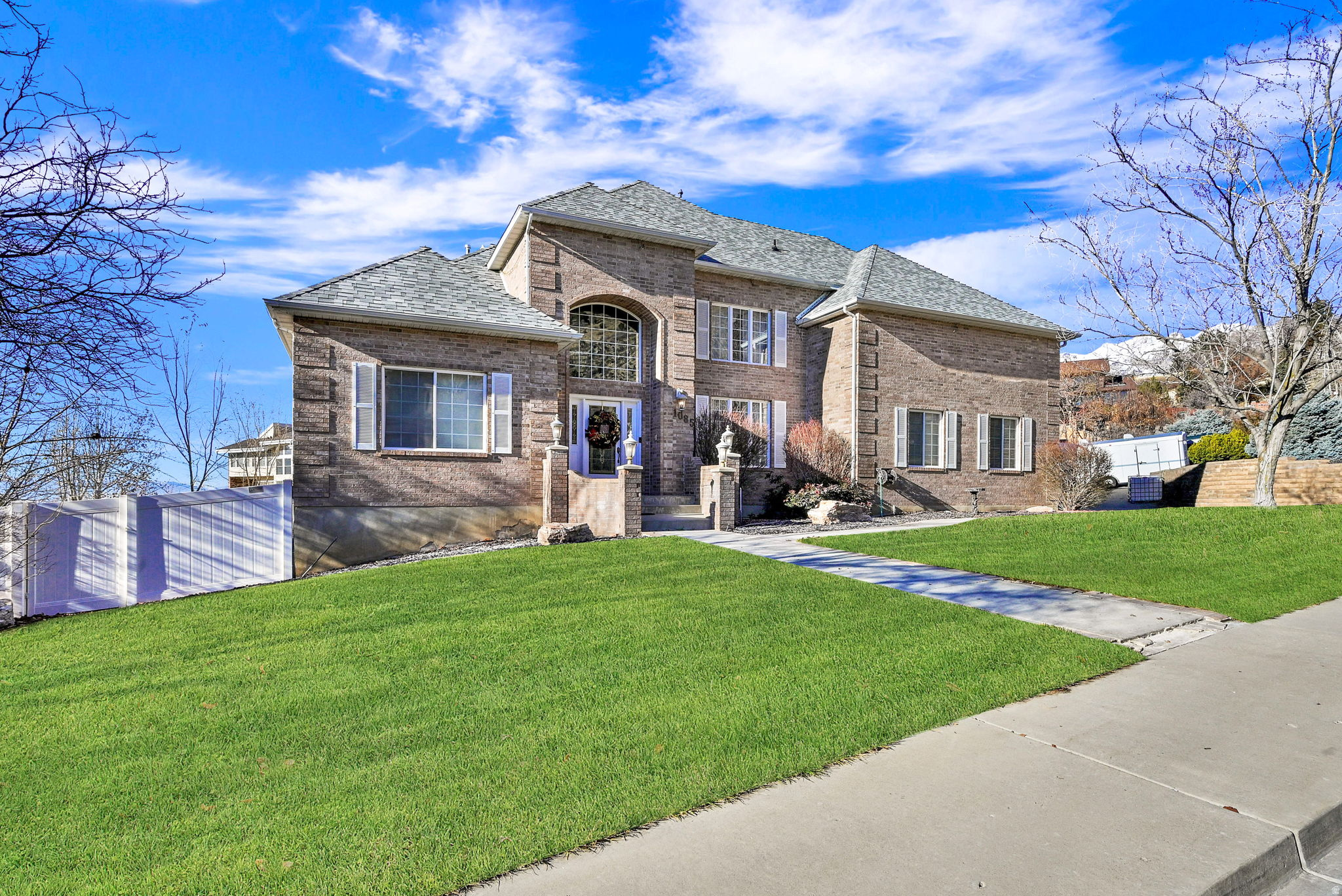 SHERWOOD HILLS - Residential