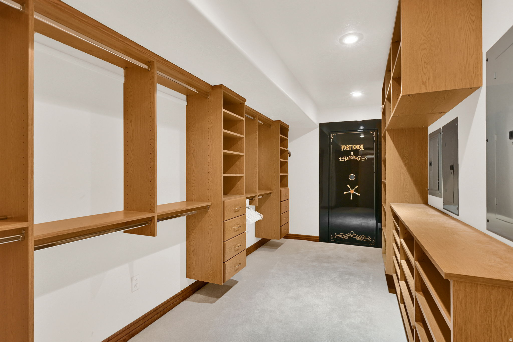 SHERWOOD HILLS - Residential