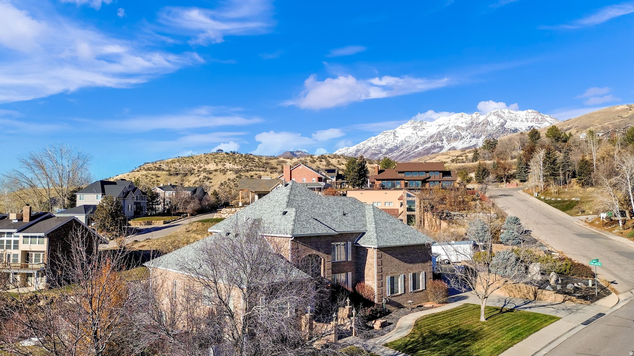 SHERWOOD HILLS - Residential