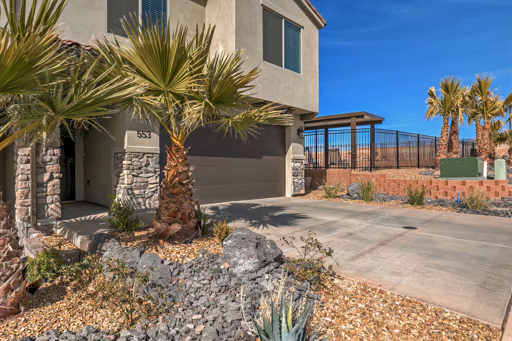 Stunning 3-bedroom, 3-bath Vida Sol townhome approved for nightly rentals. This original-owner property offers a private patio with hot tub, firepit, and BBQ, year-round heated pool. Existing bookings providing immediate rental income. Come check it out.