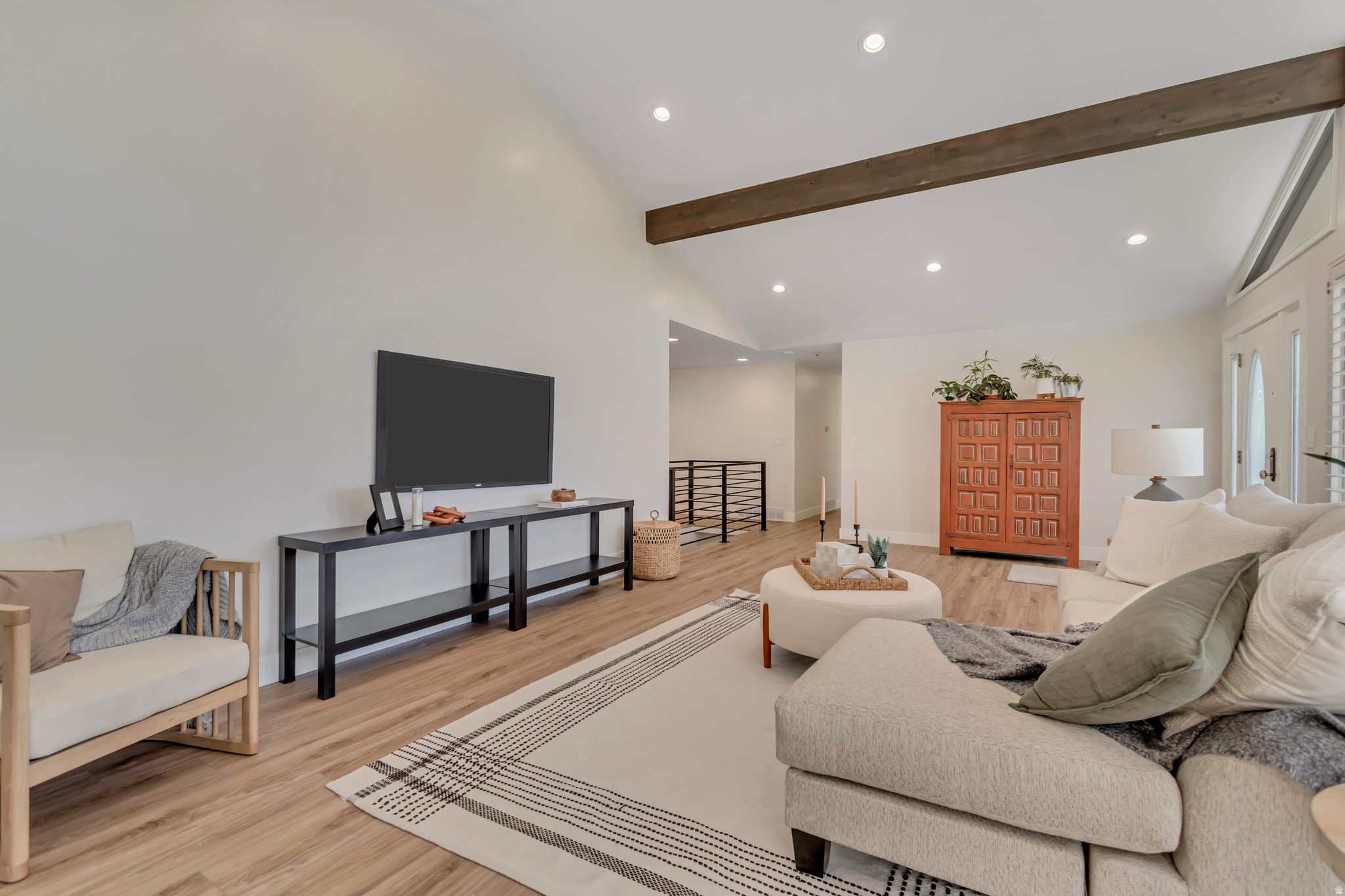 HEUGLY ACRES - Residential