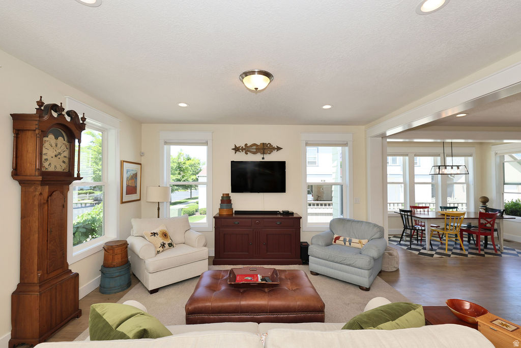 KENNECOTT - Residential