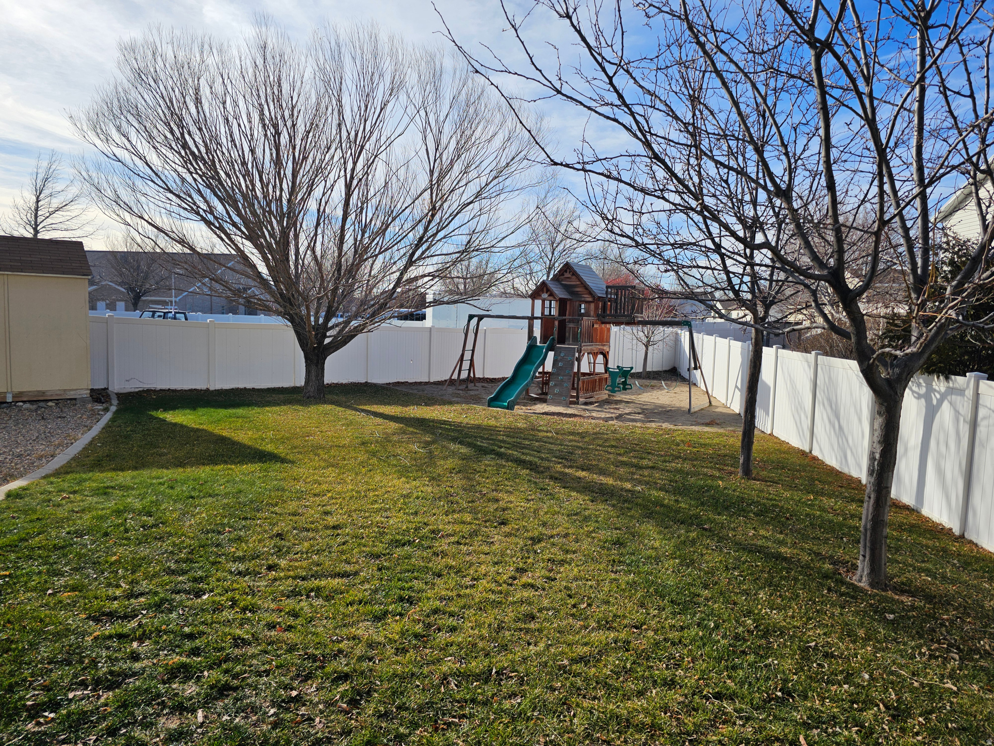 CANYON CREST - Residential