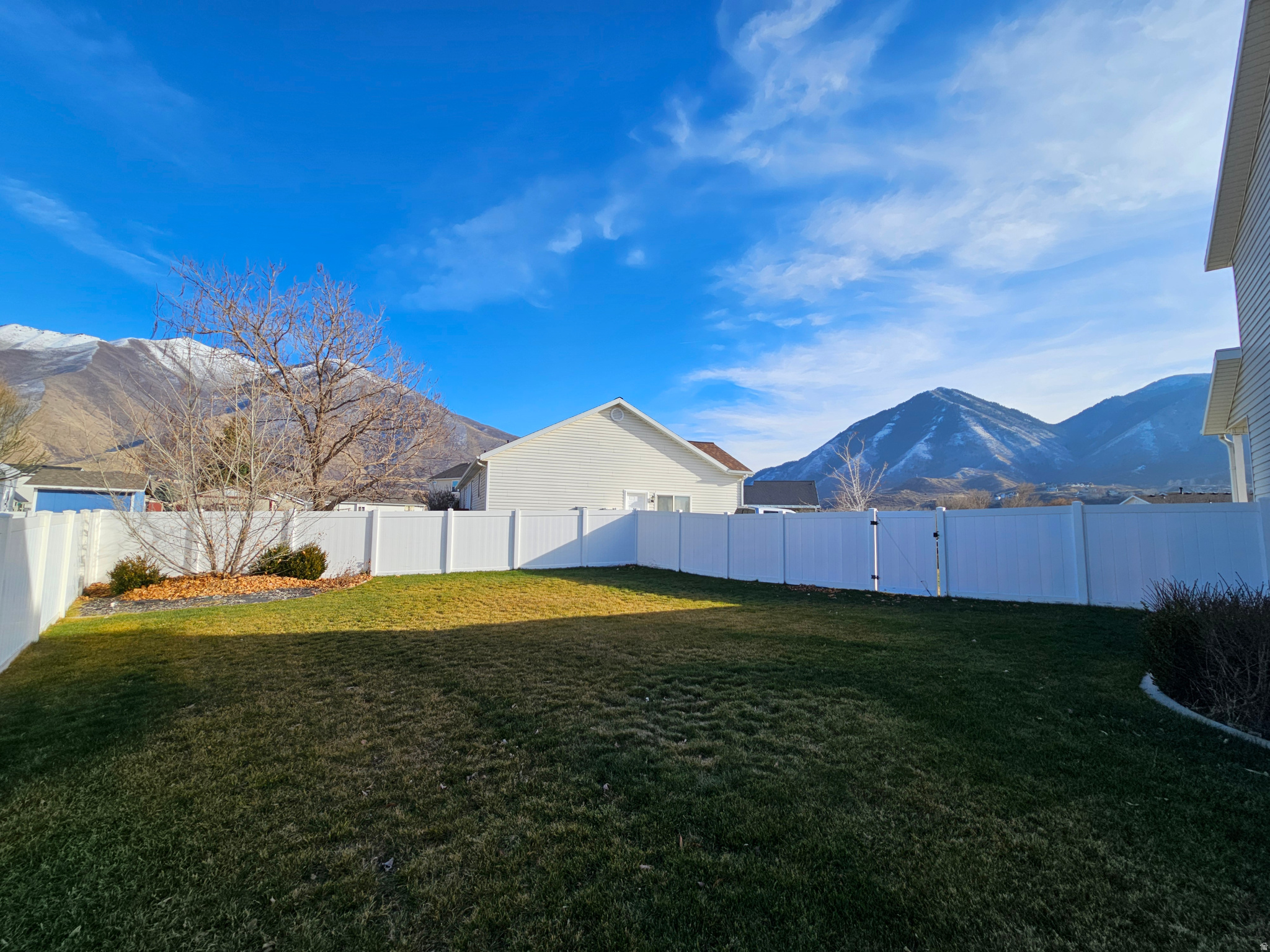 CANYON CREST - Residential