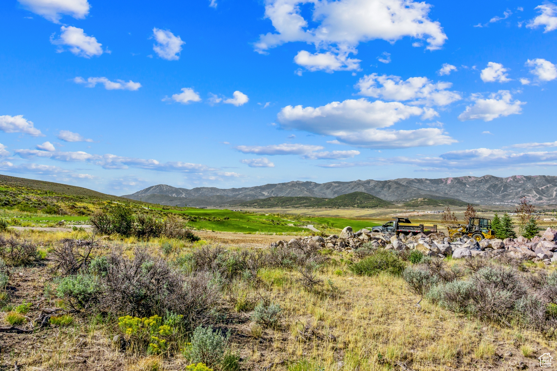 PROMONTORY SAGE HILLS ESTATES - Residential