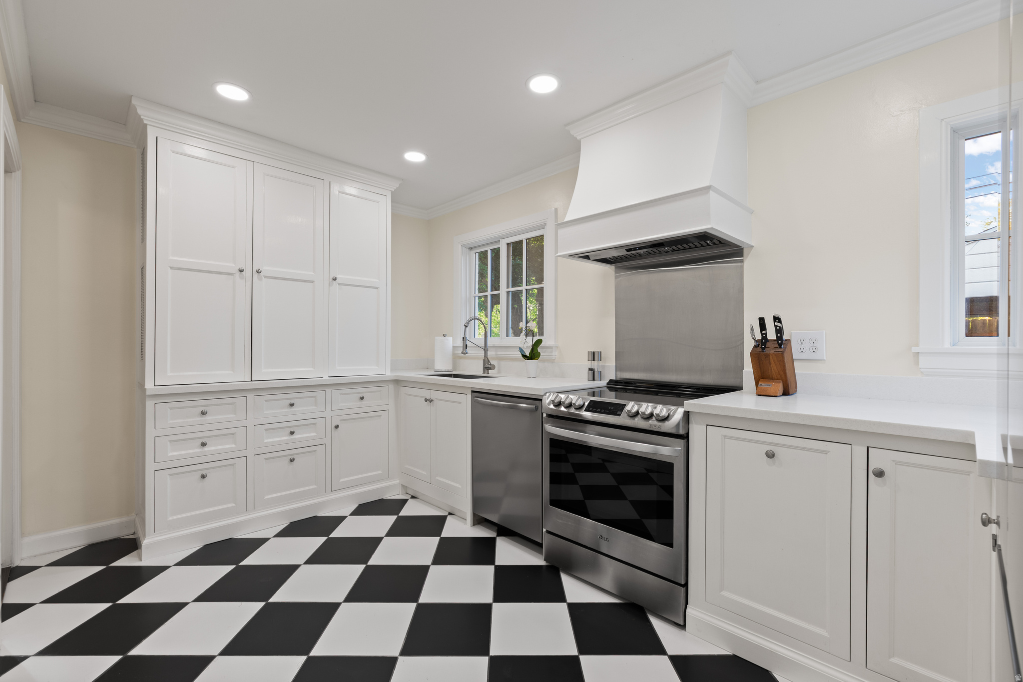 SUGARHOUSE - Residential