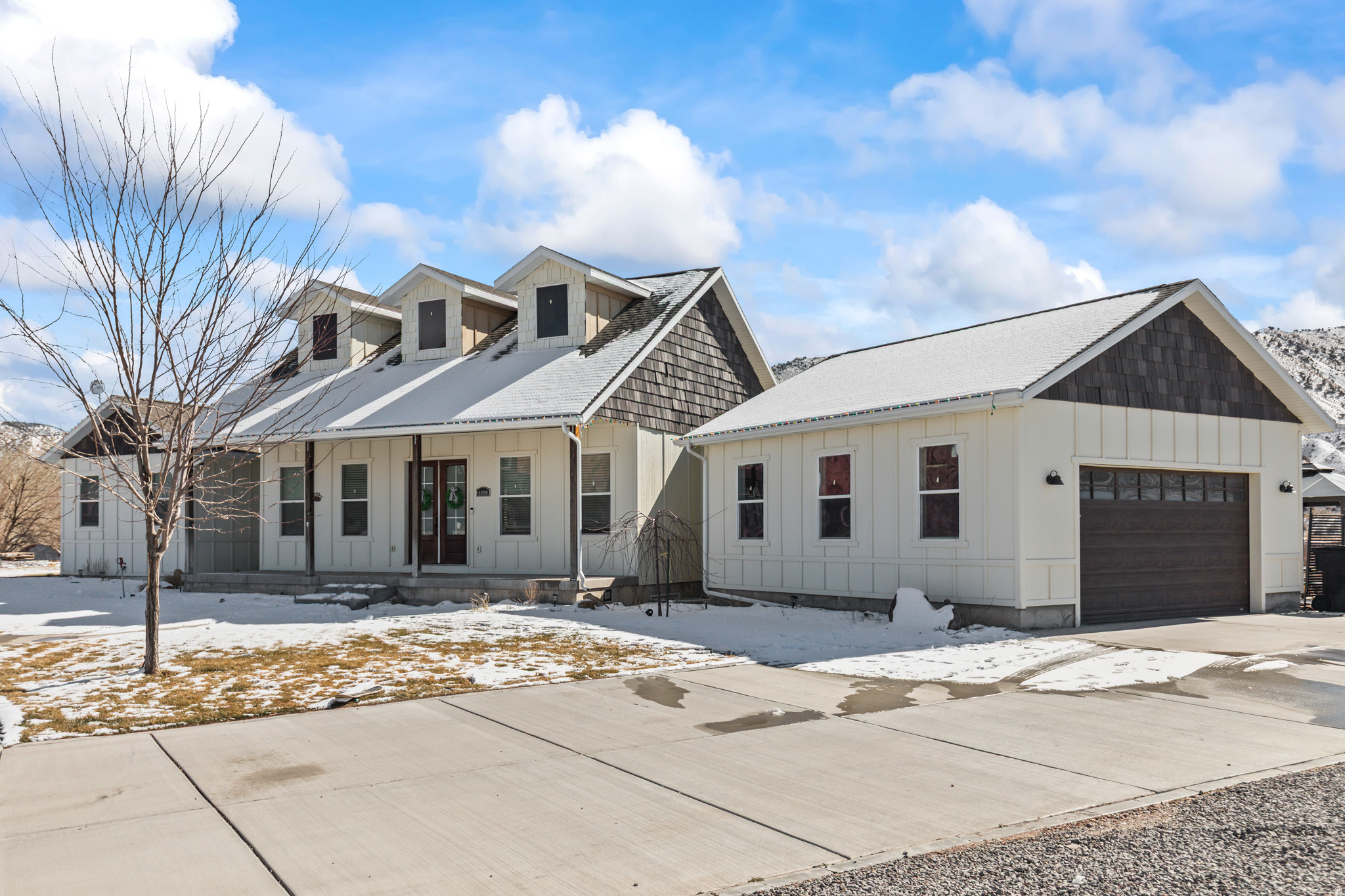 RIVER ROCK - Residential