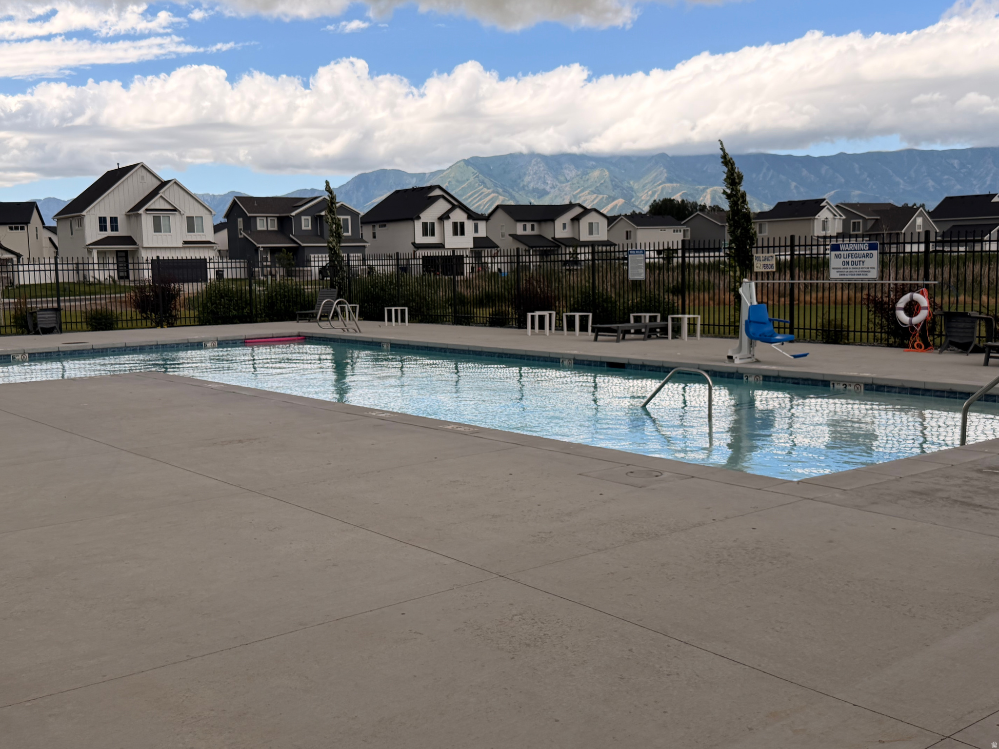 RIDGELINE PARK - Residential