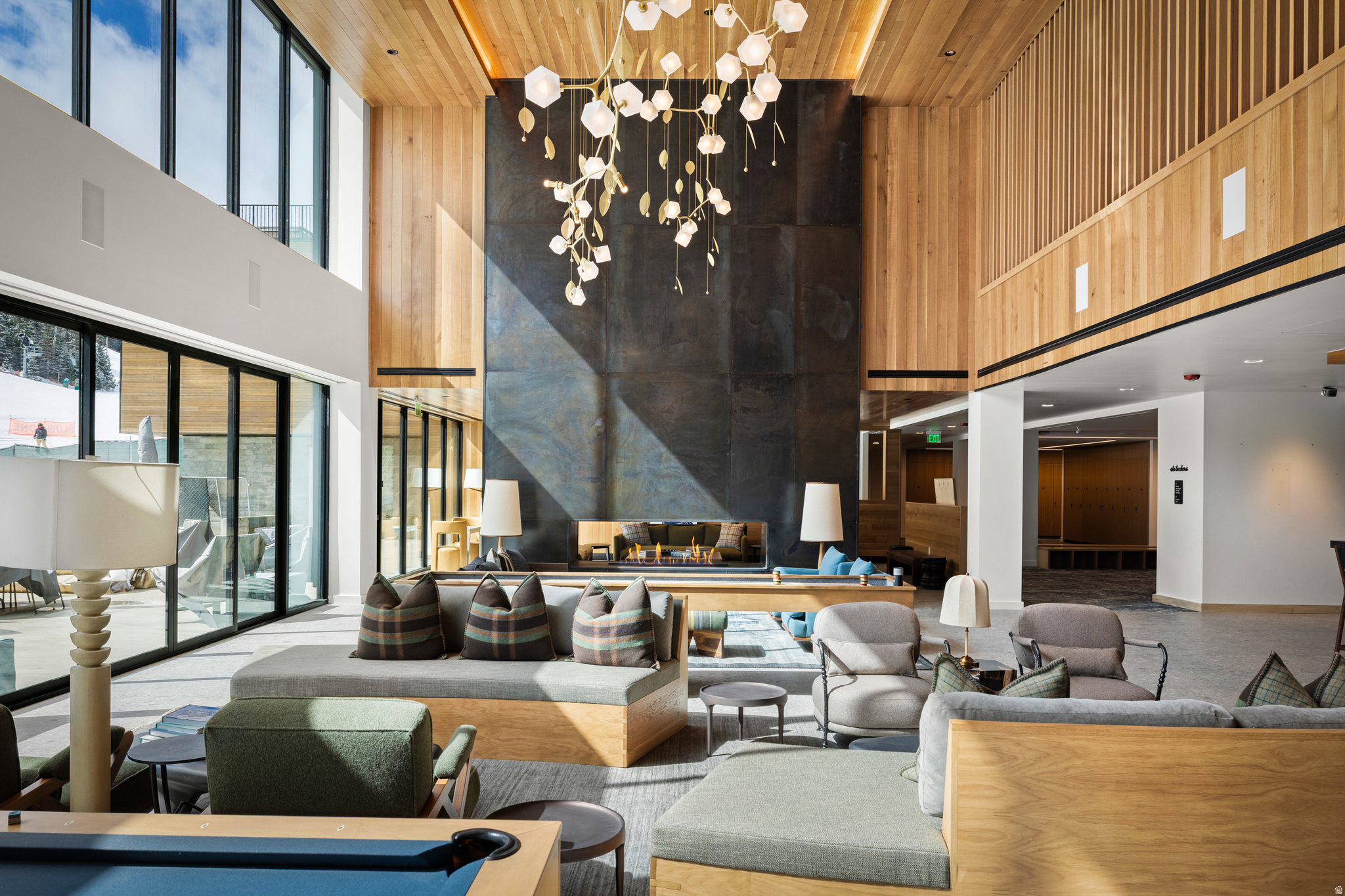 FOUNDERS PLACE - Residential