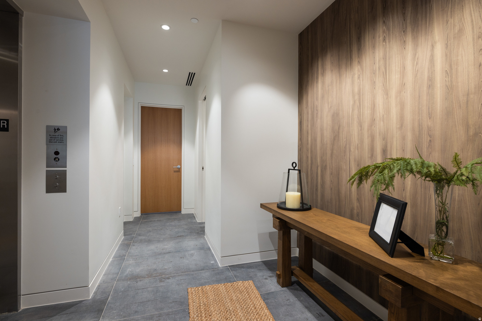 FOUNDERS PLACE - Residential